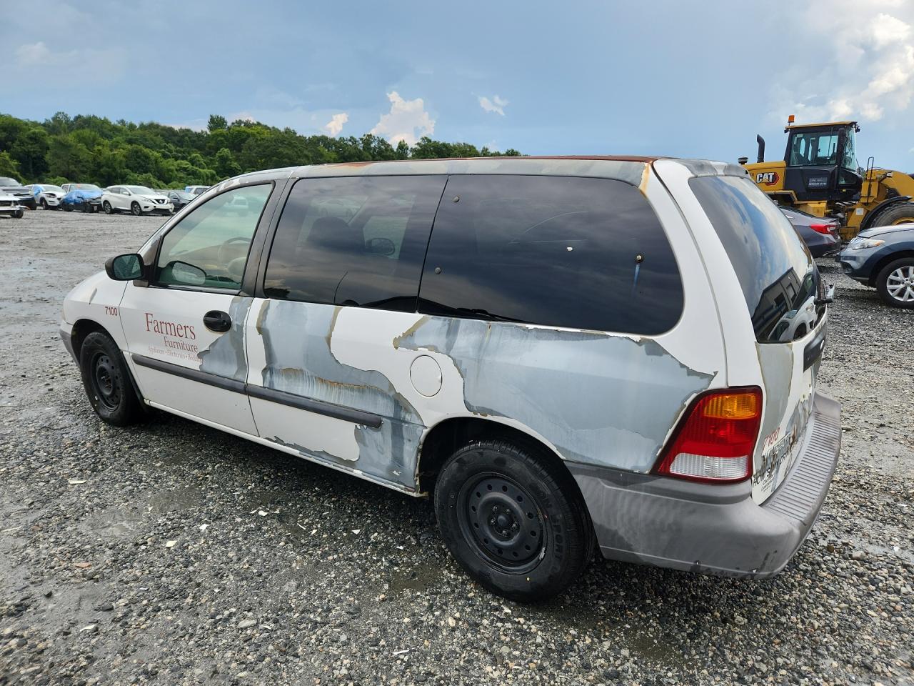 2000 Ford Windstar White vin: 2FTZA5443YBC32925 Damage: Left Side Panel, Peeling, > 12 Inches