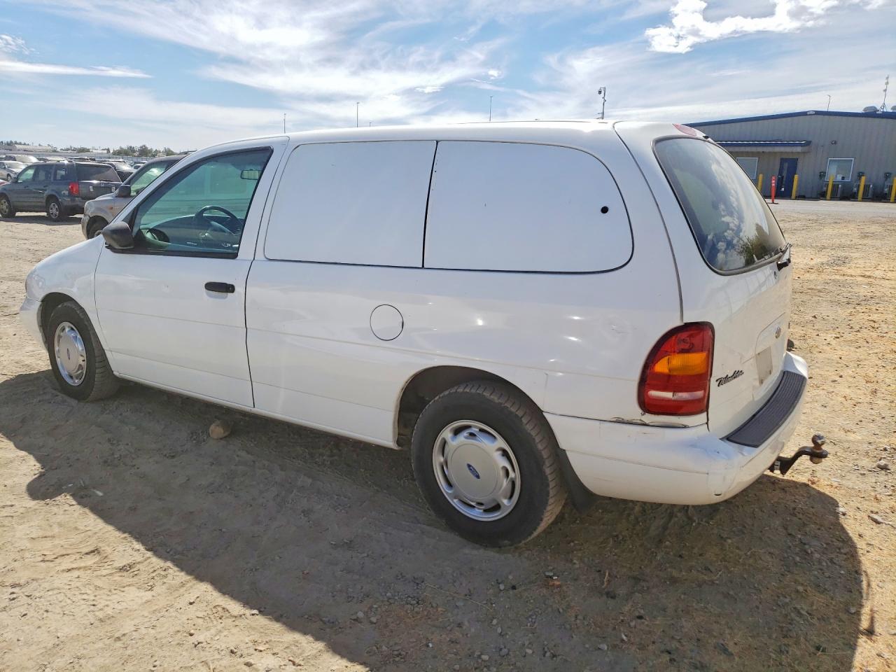 1998 Ford Windstar Белый vin: 2FTZA5444WBD87190