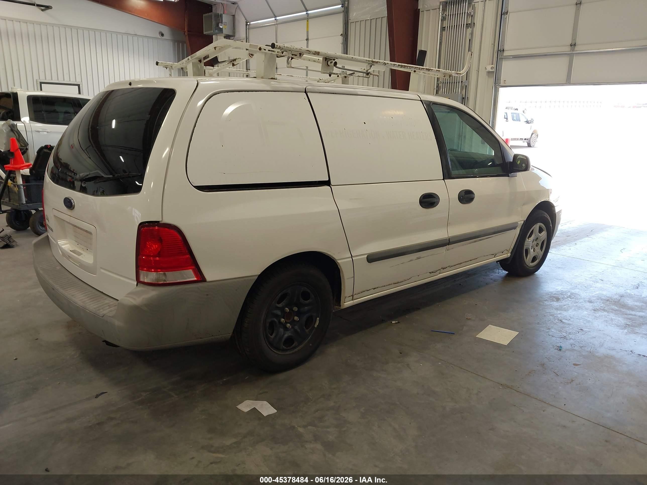 2006 Ford Freestar   White vin: 2FTZA54686BA58347