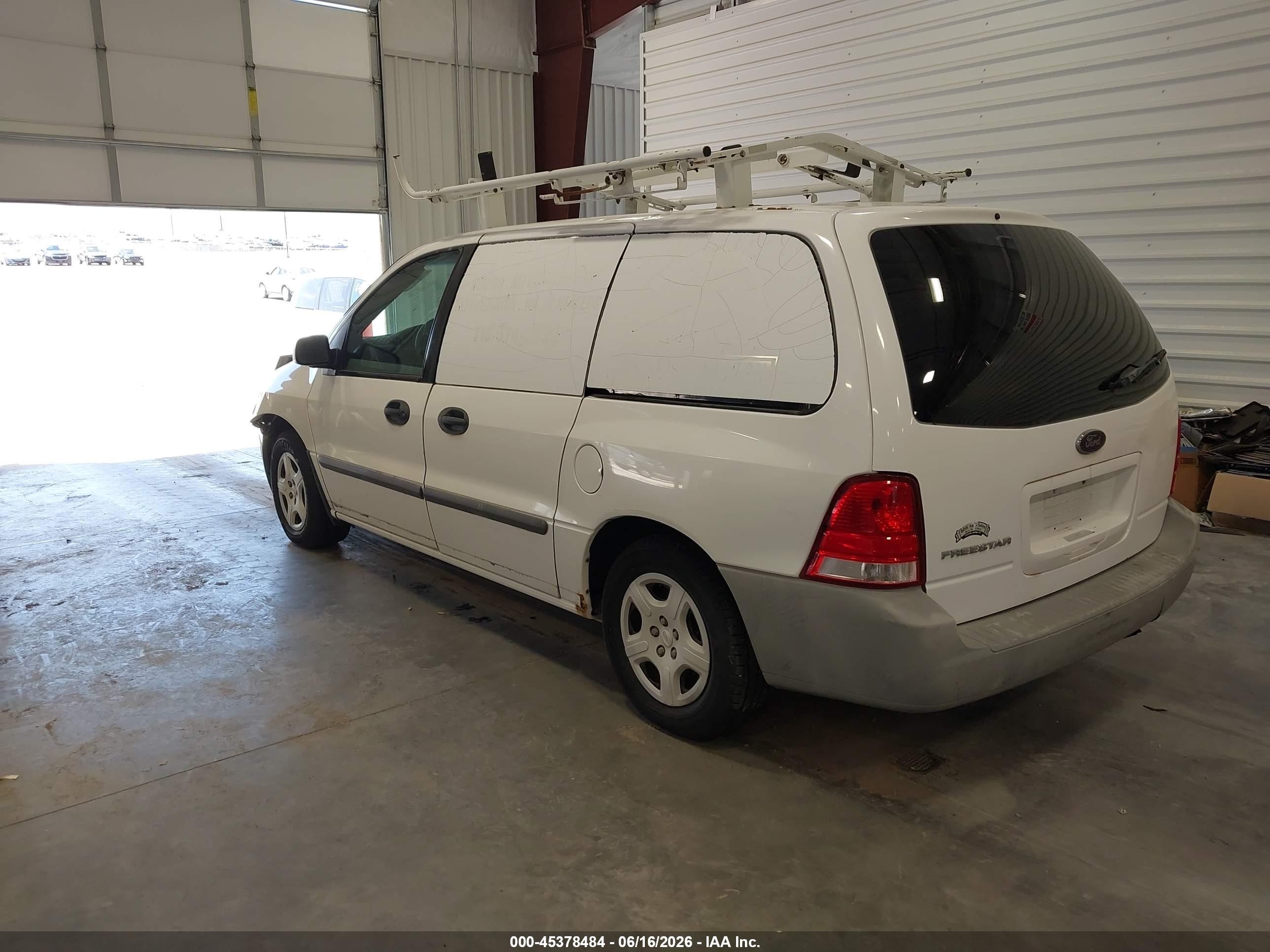 2006 Ford Freestar   White vin: 2FTZA54686BA58347