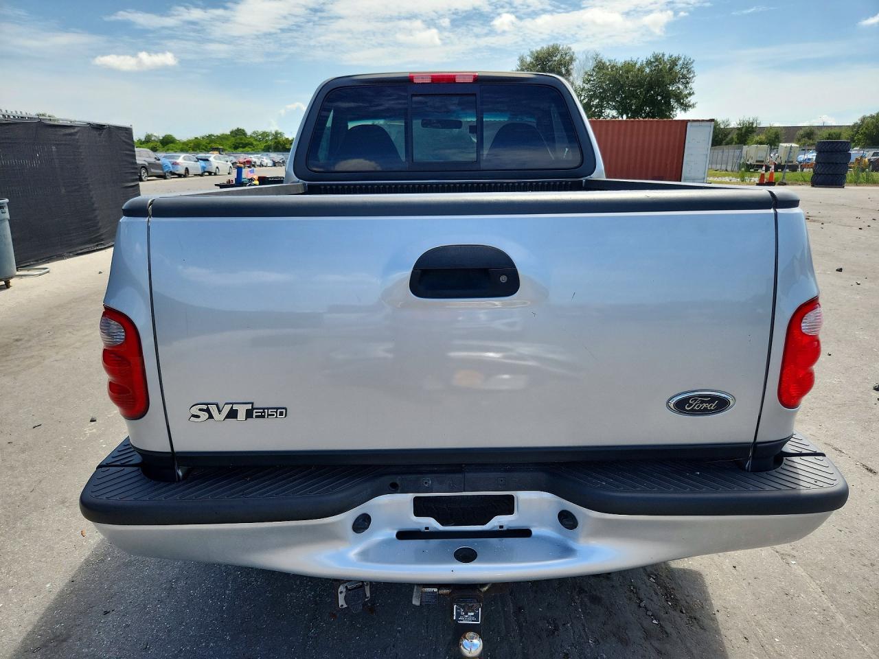 2000 Ford F150 Svt Lightning White vin: 2FTZF0734YCB06817