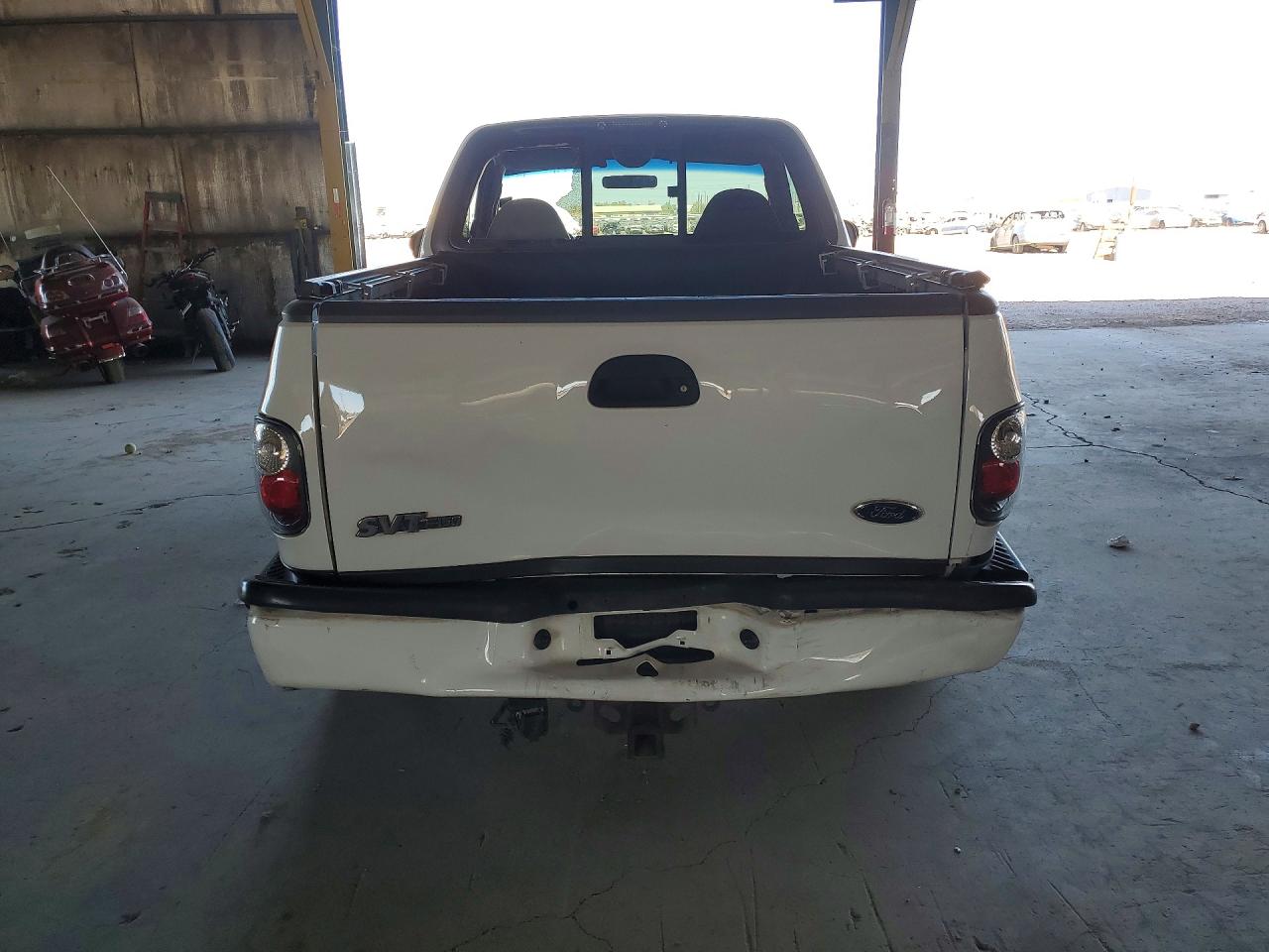 2001 Ford F150 Svt Lightning Белый vin: 2FTZF07381CB06079