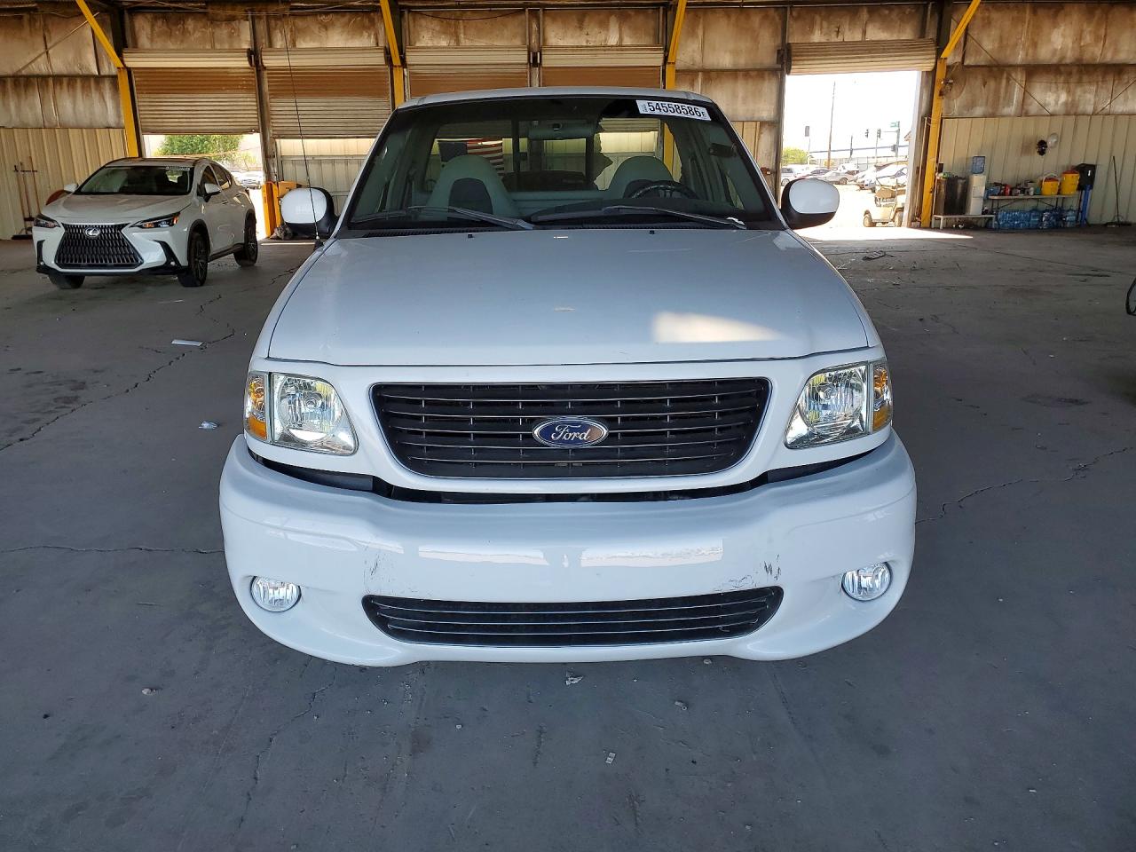 2001 Ford F150 Svt Lightning Белый vin: 2FTZF07381CB06079