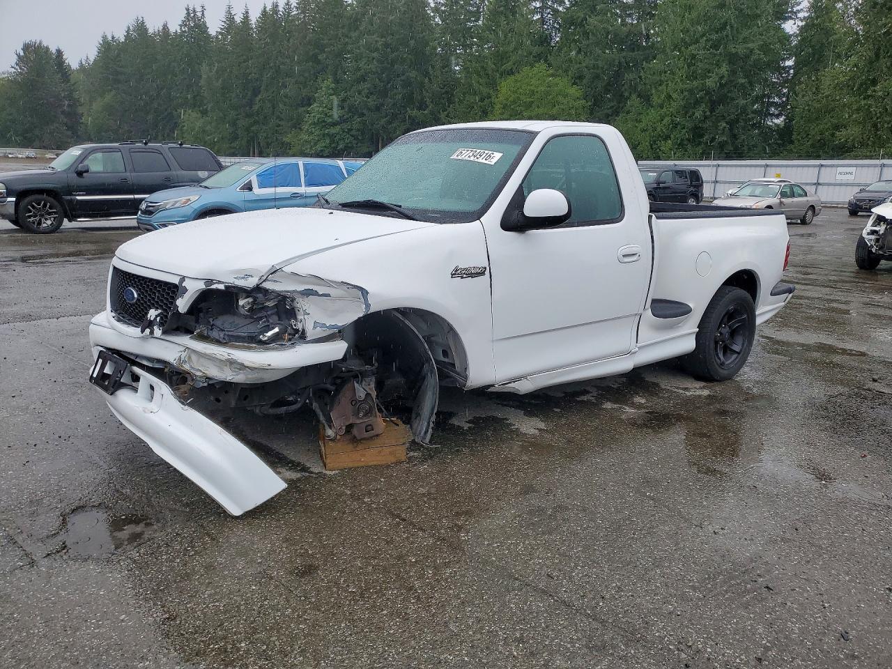 2000 Ford F150 Svt Lightning Белый vin: 2FTZF0738YCA82702