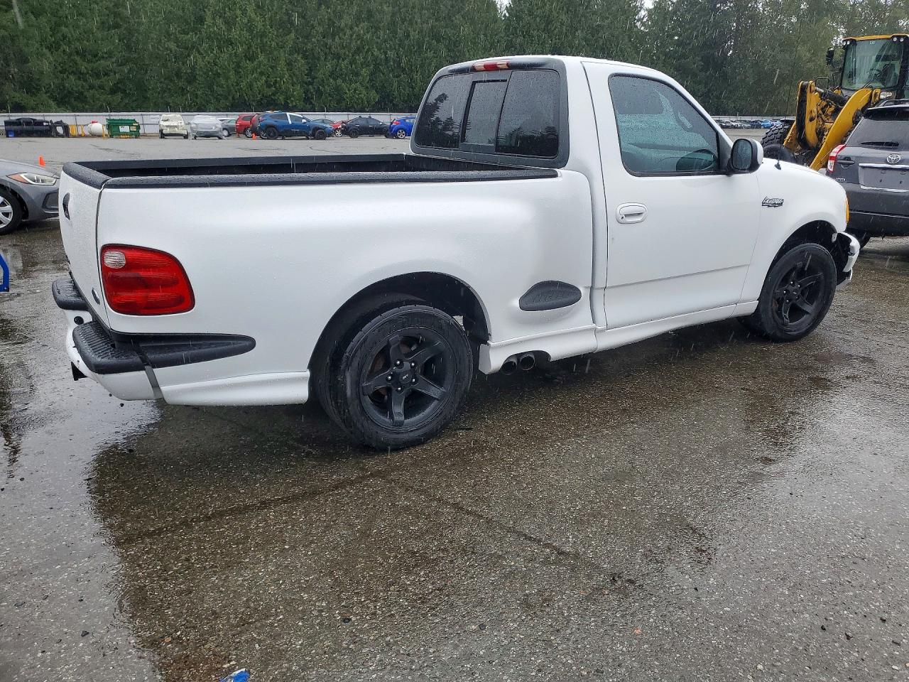 2000 Ford F150 Svt Lightning Белый vin: 2FTZF0738YCA82702