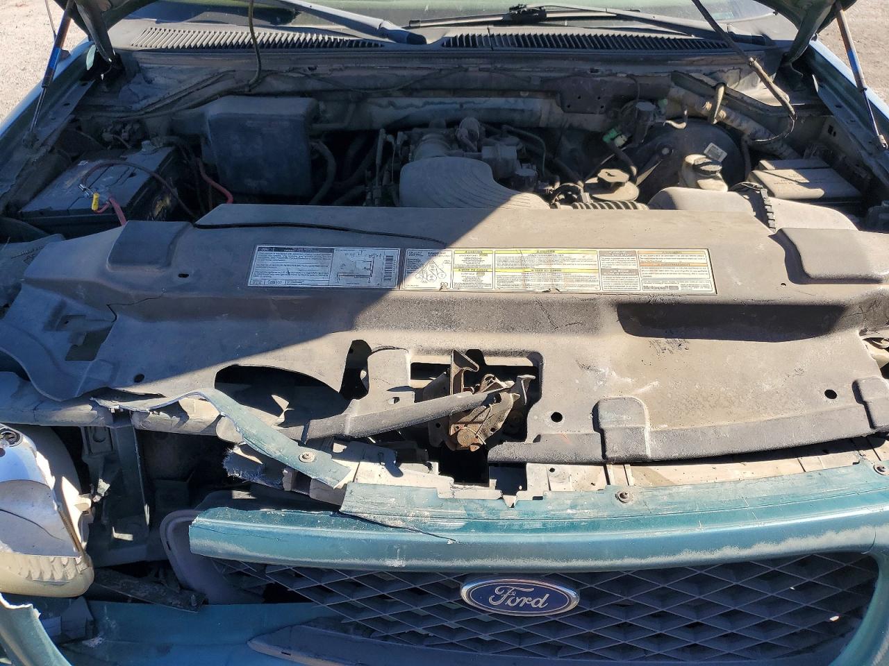 1998 Ford F150 Зеленый vin: 2FTZF08W5WCA47847