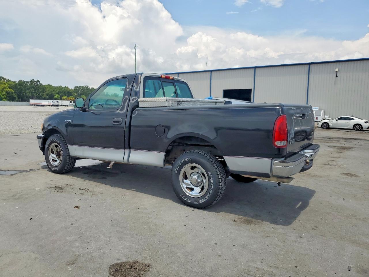 1998 Ford F150 Black vin: 2FTZF1723WCA60276