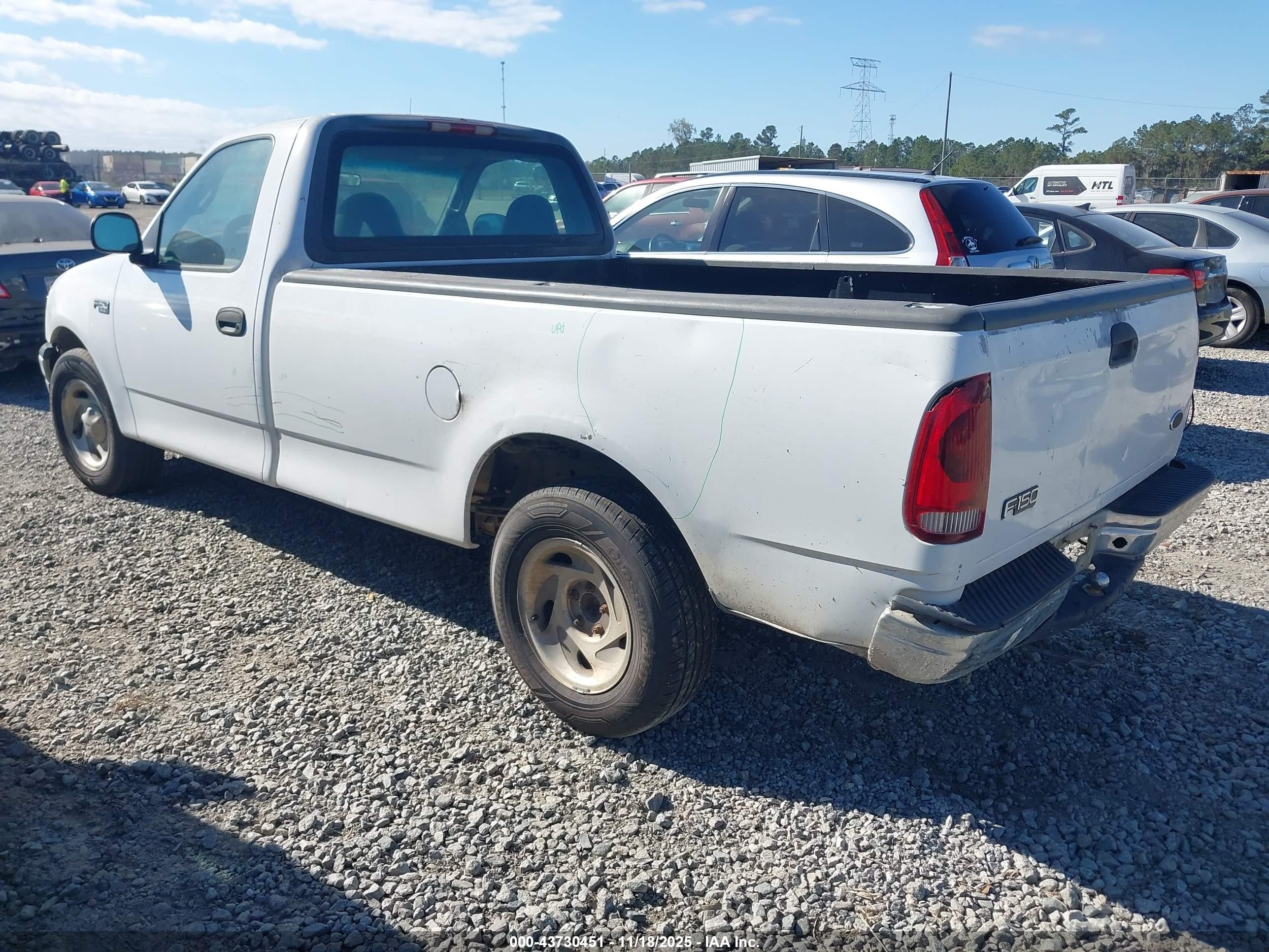 2001 Ford F-150 Xl/xlt White vin: 2FTZF17251CA56402