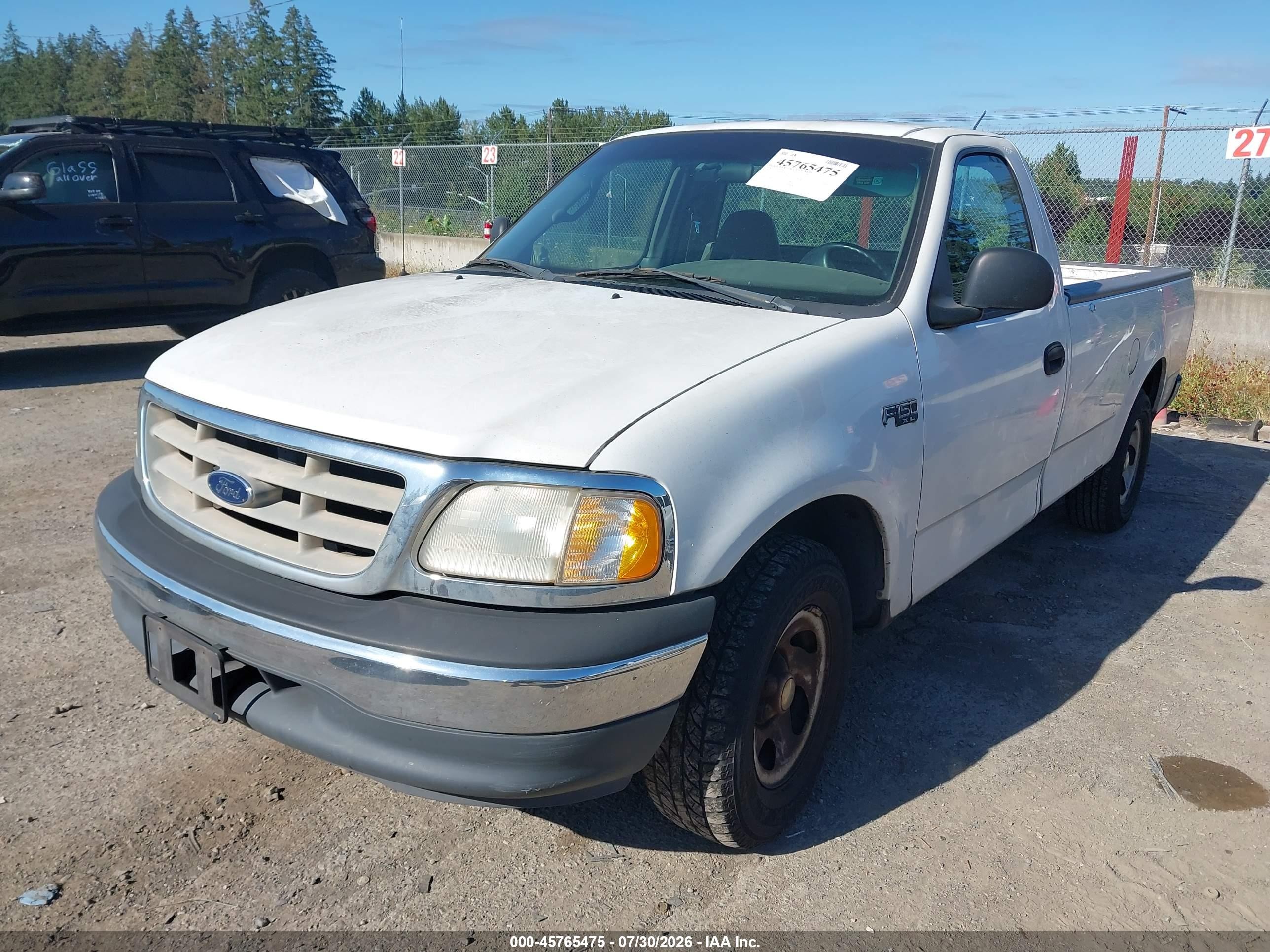 2000 Ford F-150 Work Series/xl/xlt Белый vin: 2FTZF1729YCA39225