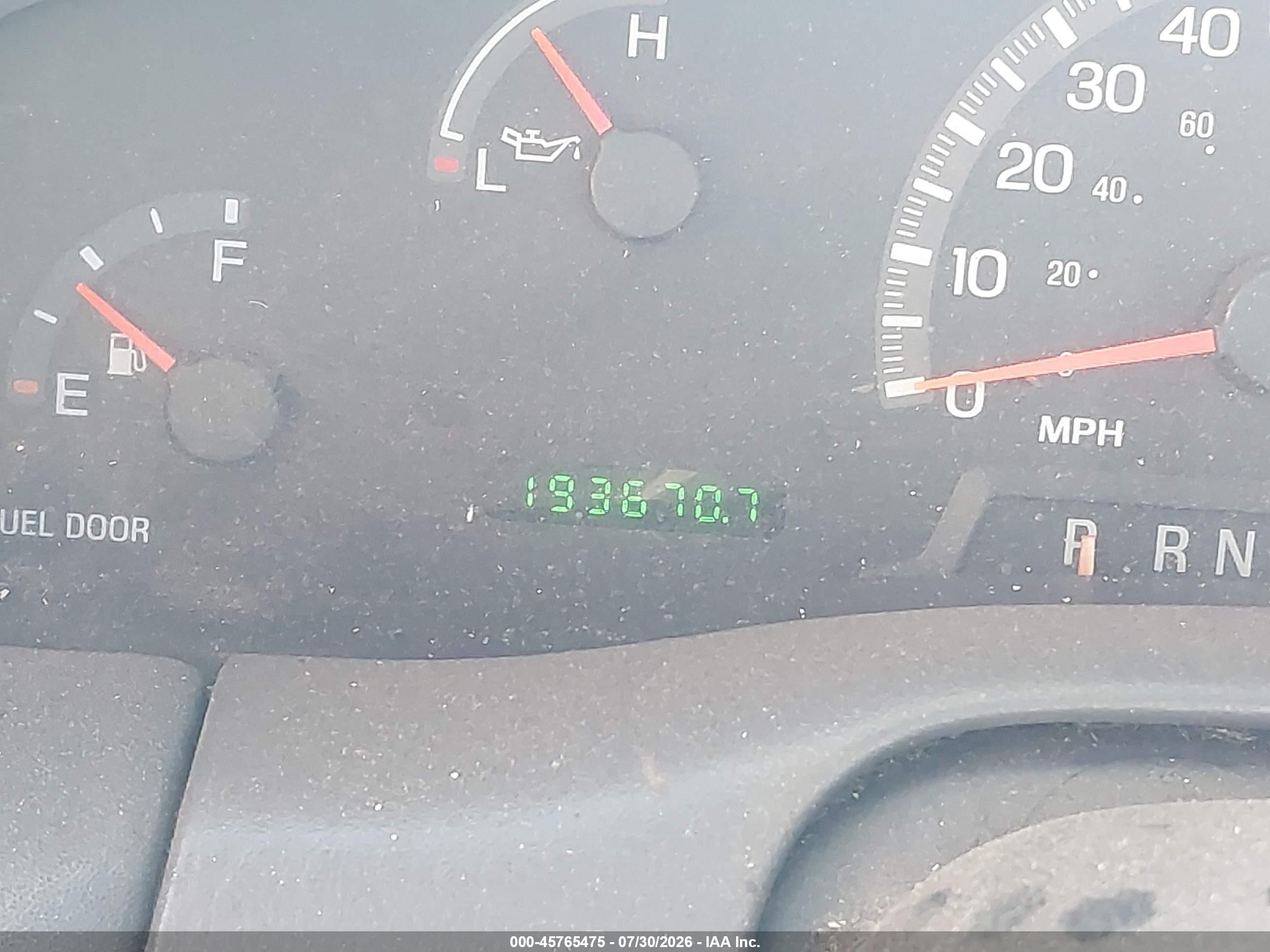 2000 Ford F-150 Work Series/xl/xlt Белый vin: 2FTZF1729YCA39225