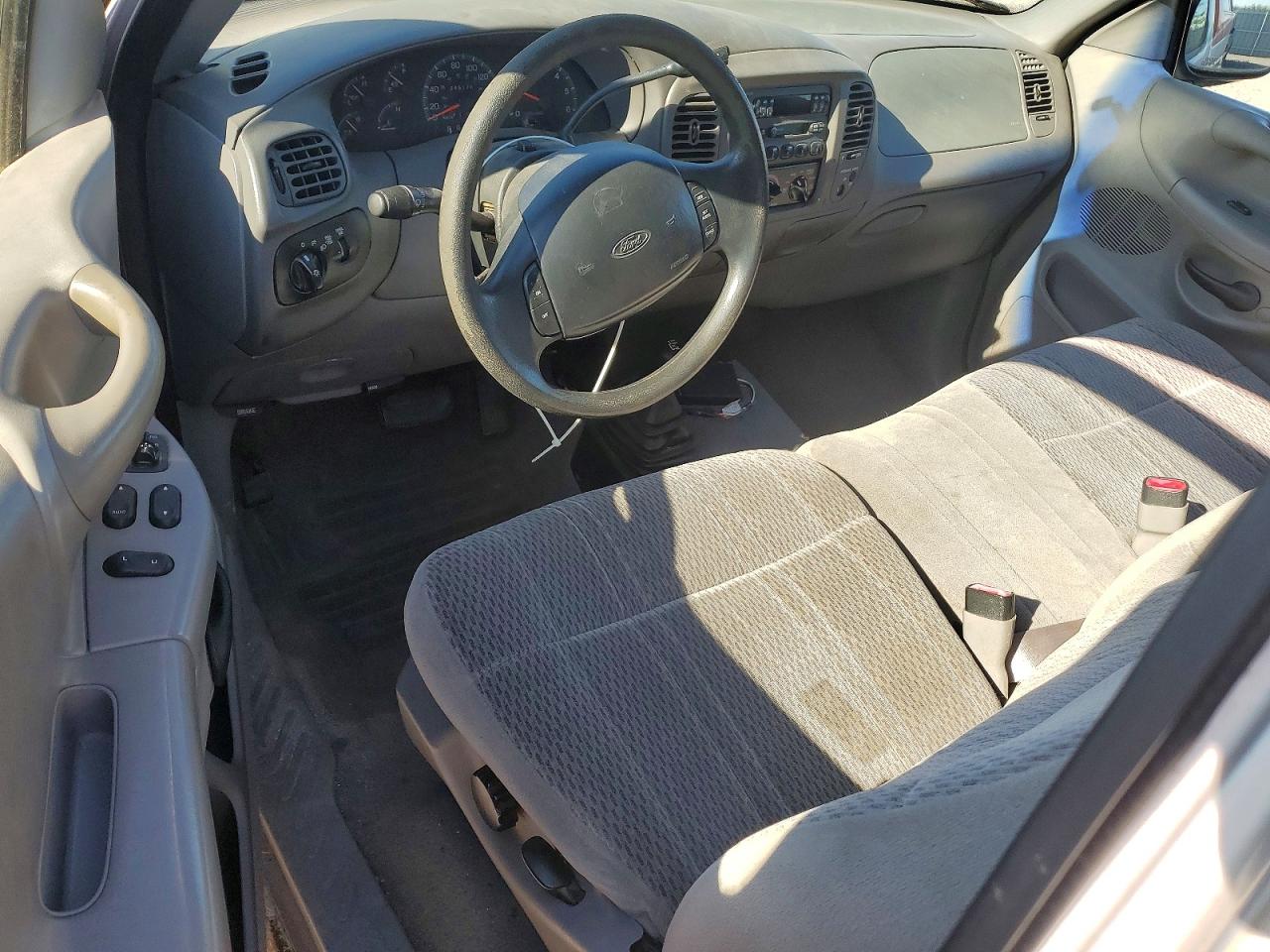 1998 Ford F150 Silver vin: 2FTZF18W0WCA77019
