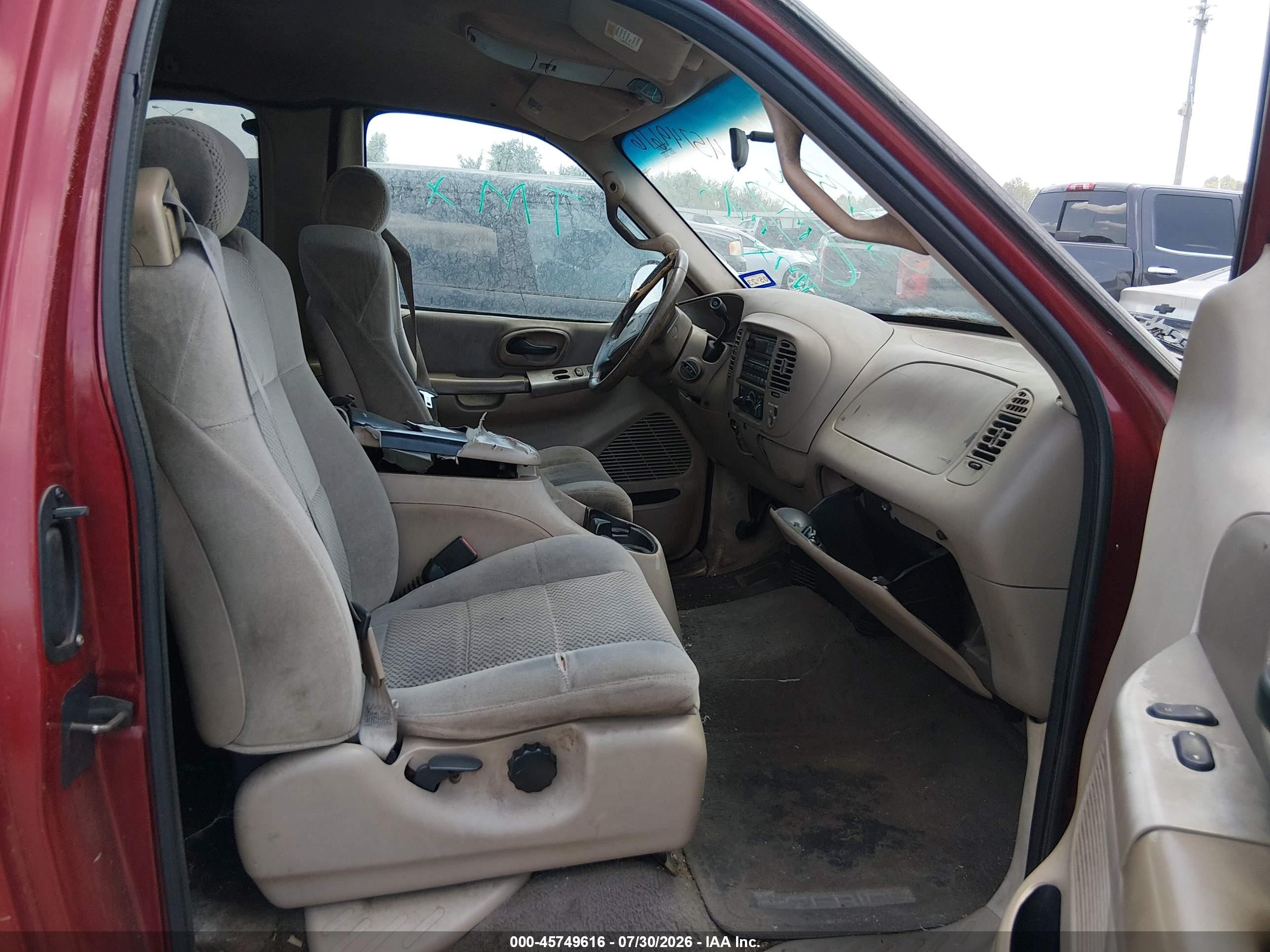 2001 Ford F-150 Xl/xlt Красный vin: 2FTZX07251CB03838
