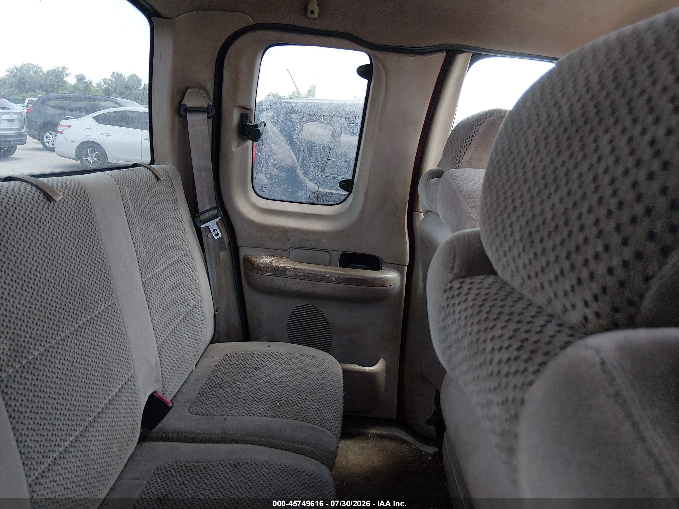 2001 Ford F-150 Xl/xlt Красный vin: 2FTZX07251CB03838