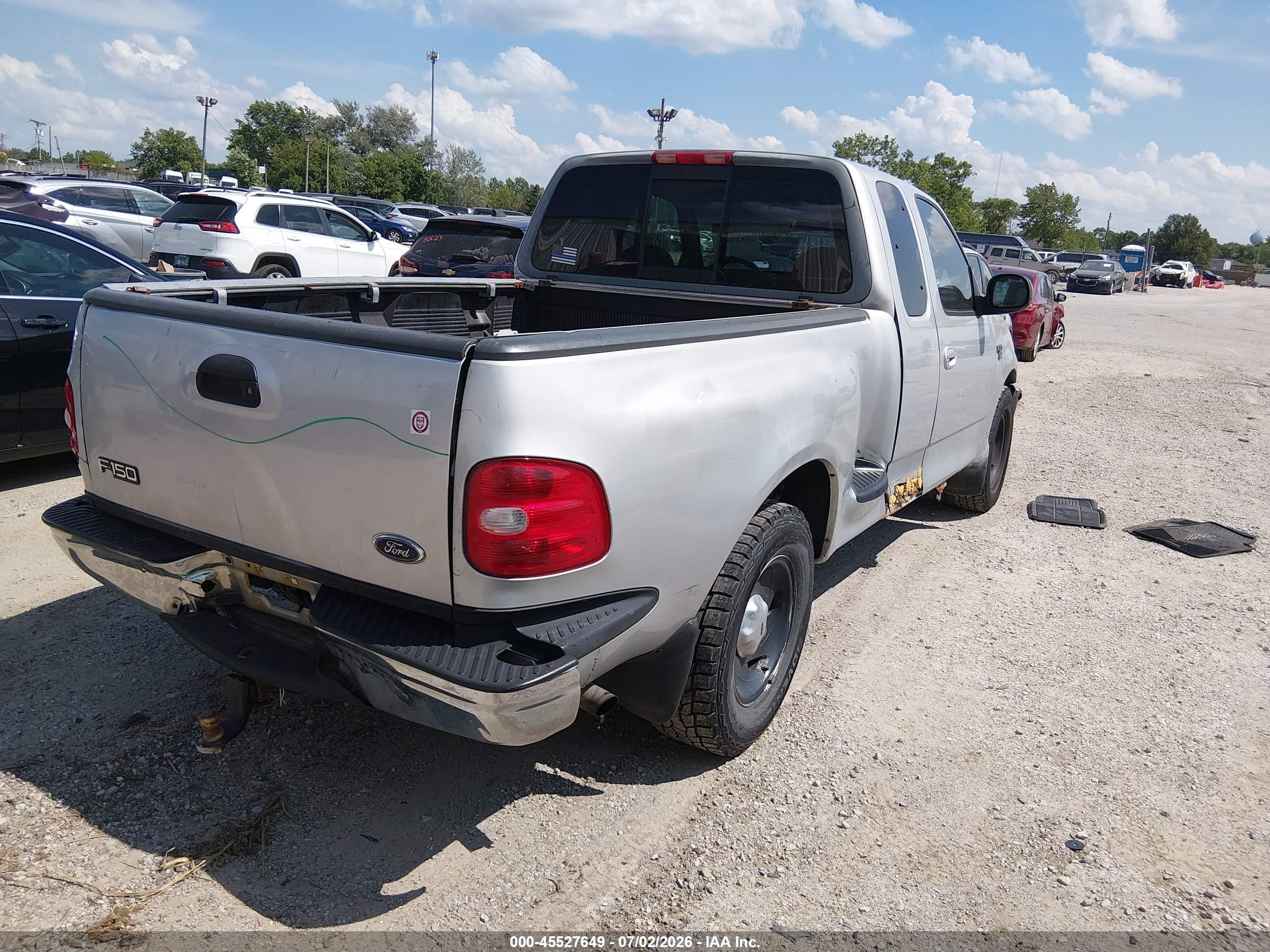 1998 Ford F-150 Lariat/xl/xlt Серебряный vin: 2FTZX0766WCB00246