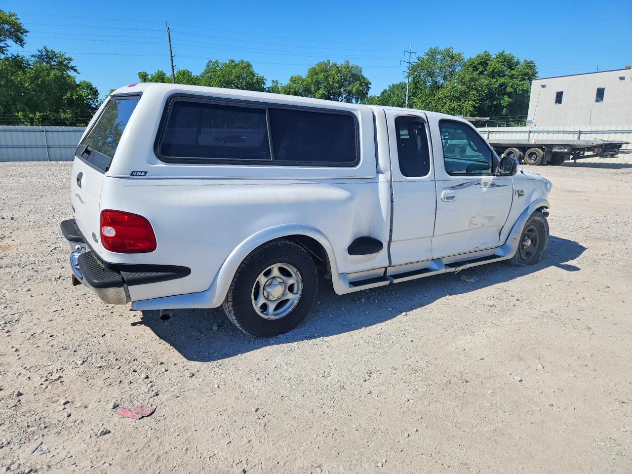 1998 Ford F150 White vin: 2FTZX07W3WCA81090