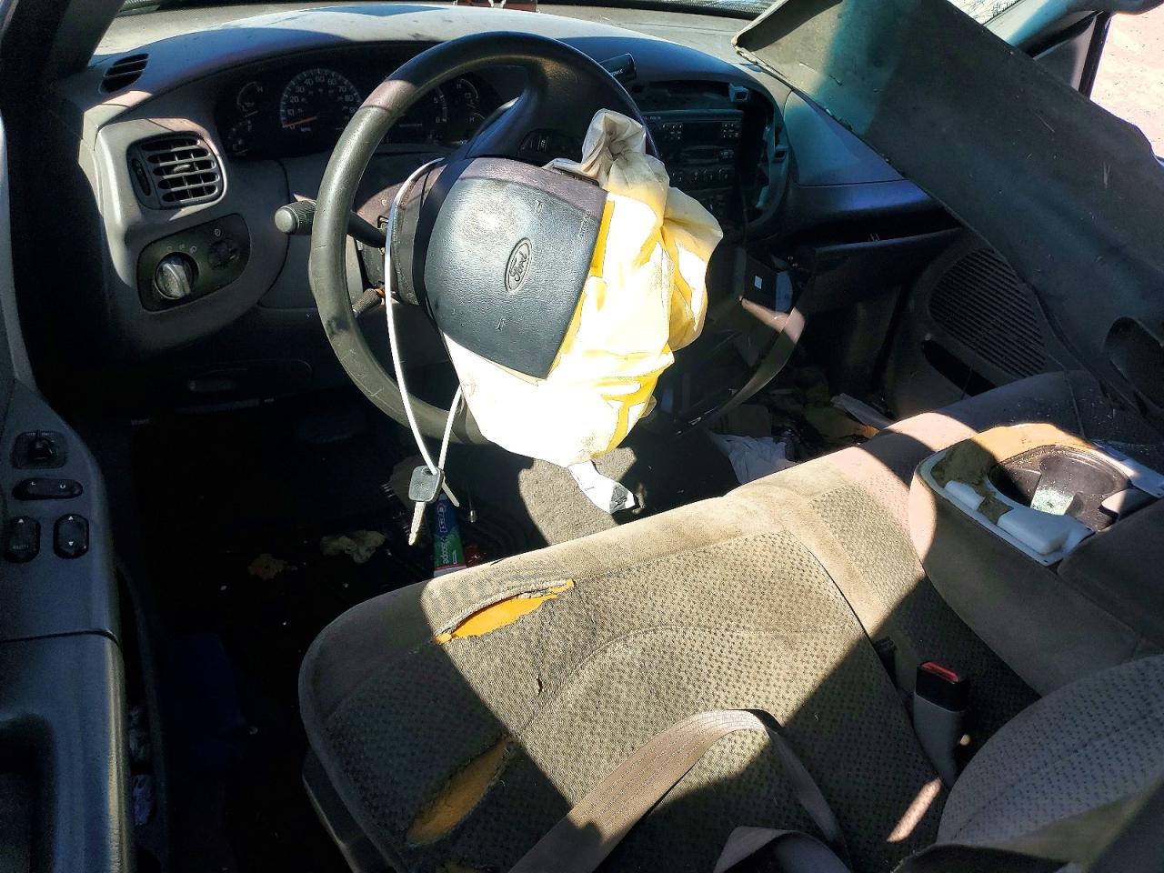 2000 Ford F150 Silver vin: 2FTZX1723YCB17852