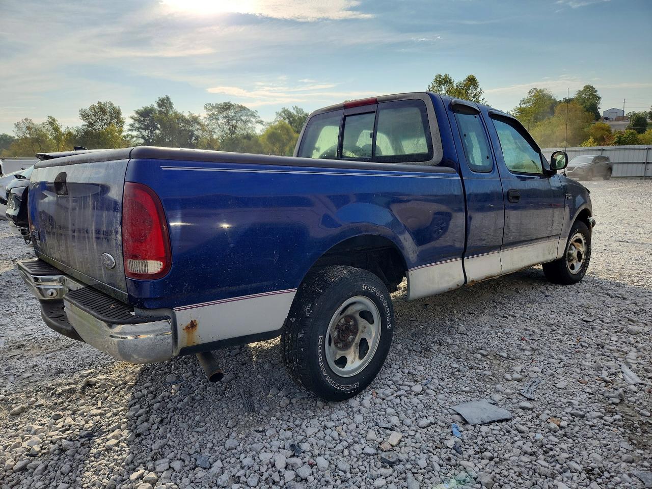 1998 Ford F150 Blue vin: 2FTZX1726WCA48166