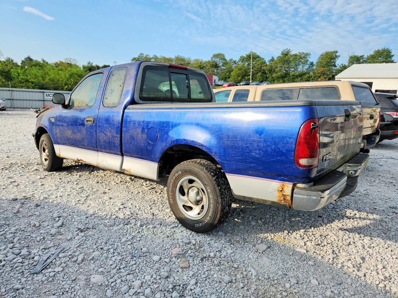 1998 Ford F150 Blue vin: 2FTZX1726WCA48166