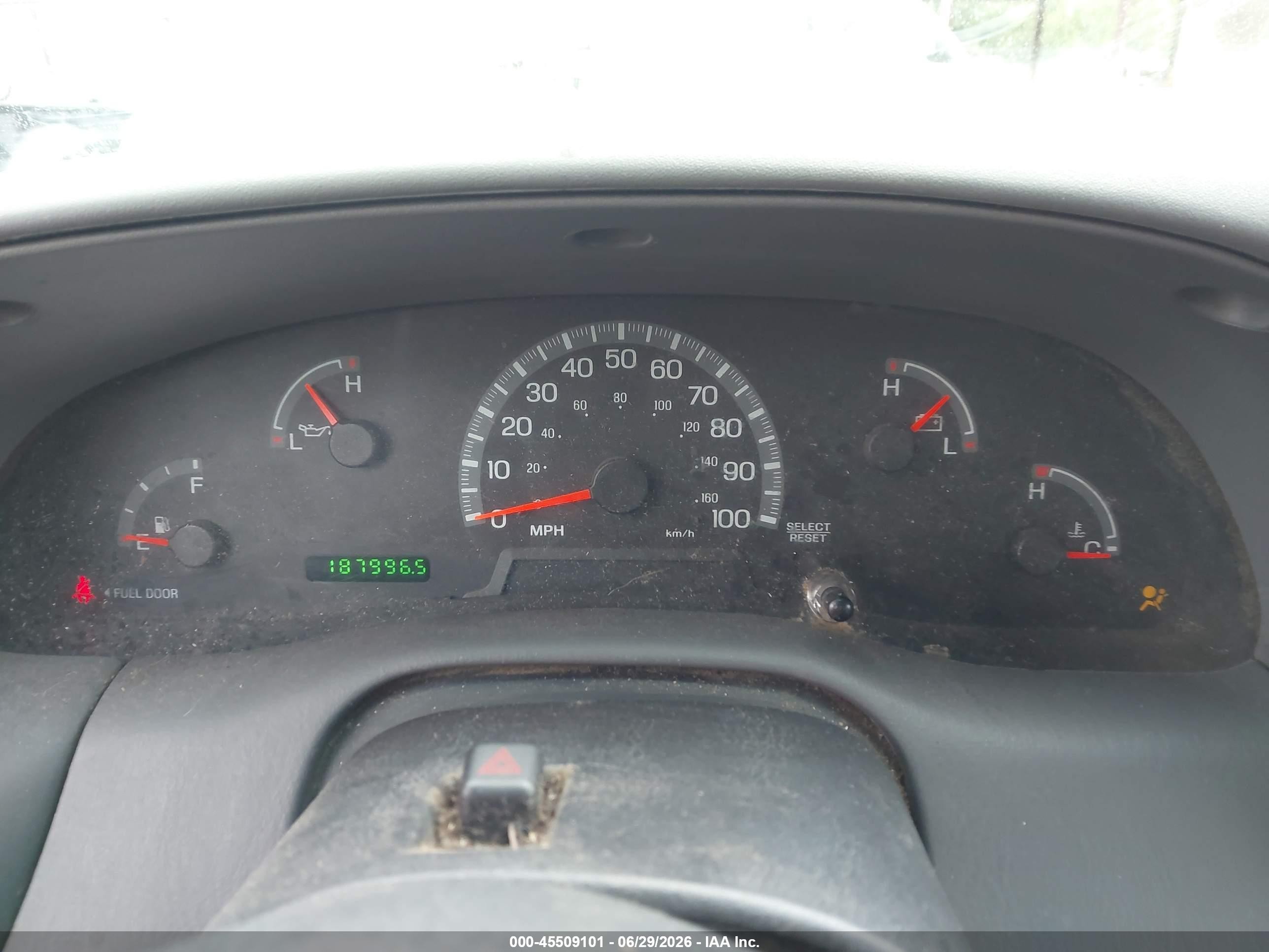 2001 Ford F-150 Xl/xlt Белый vin: 2FTZX172X1CA79770