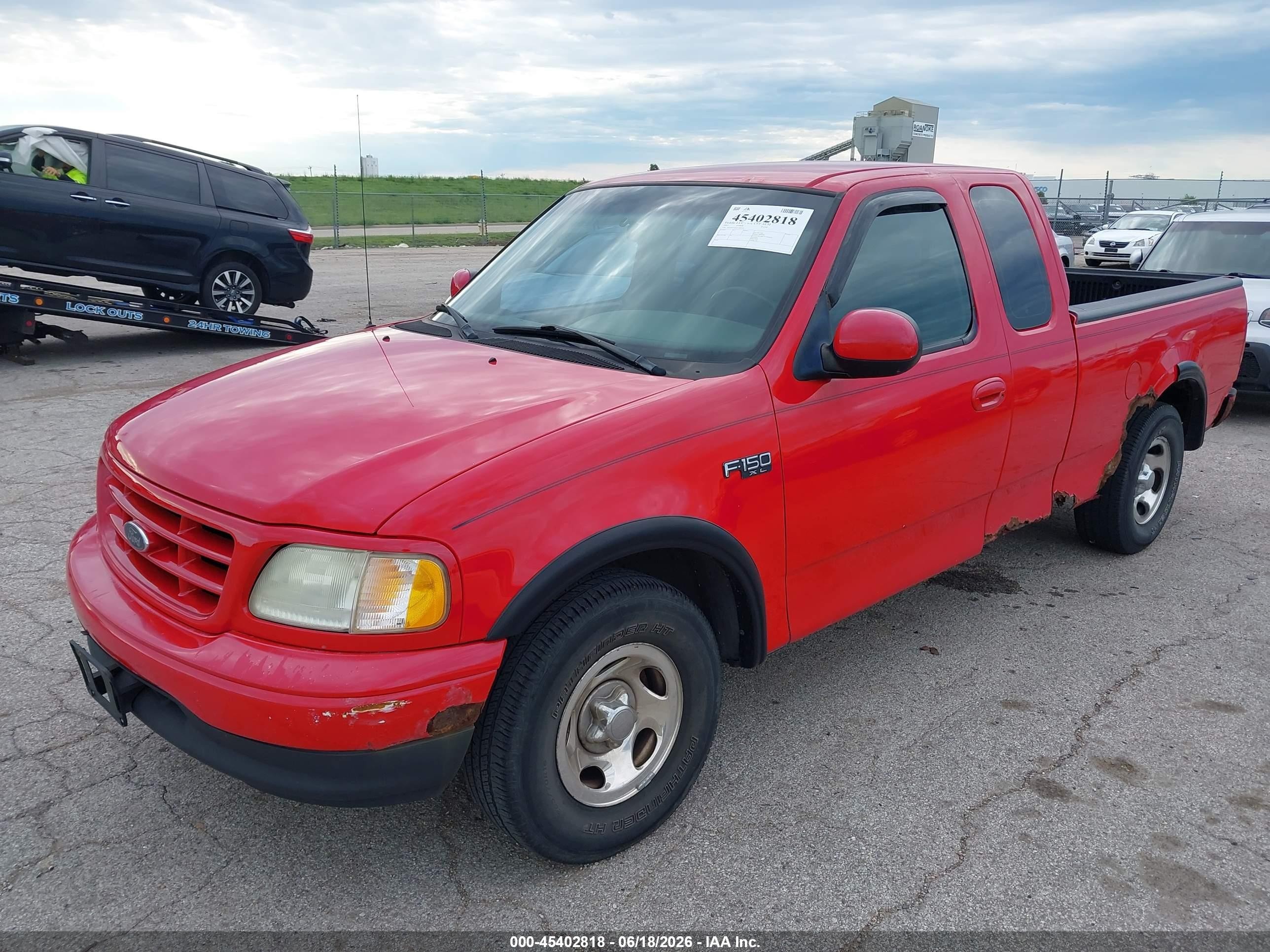 2001 Ford F-150 Xl/xlt Red vin: 2FTZX172X1CA88145