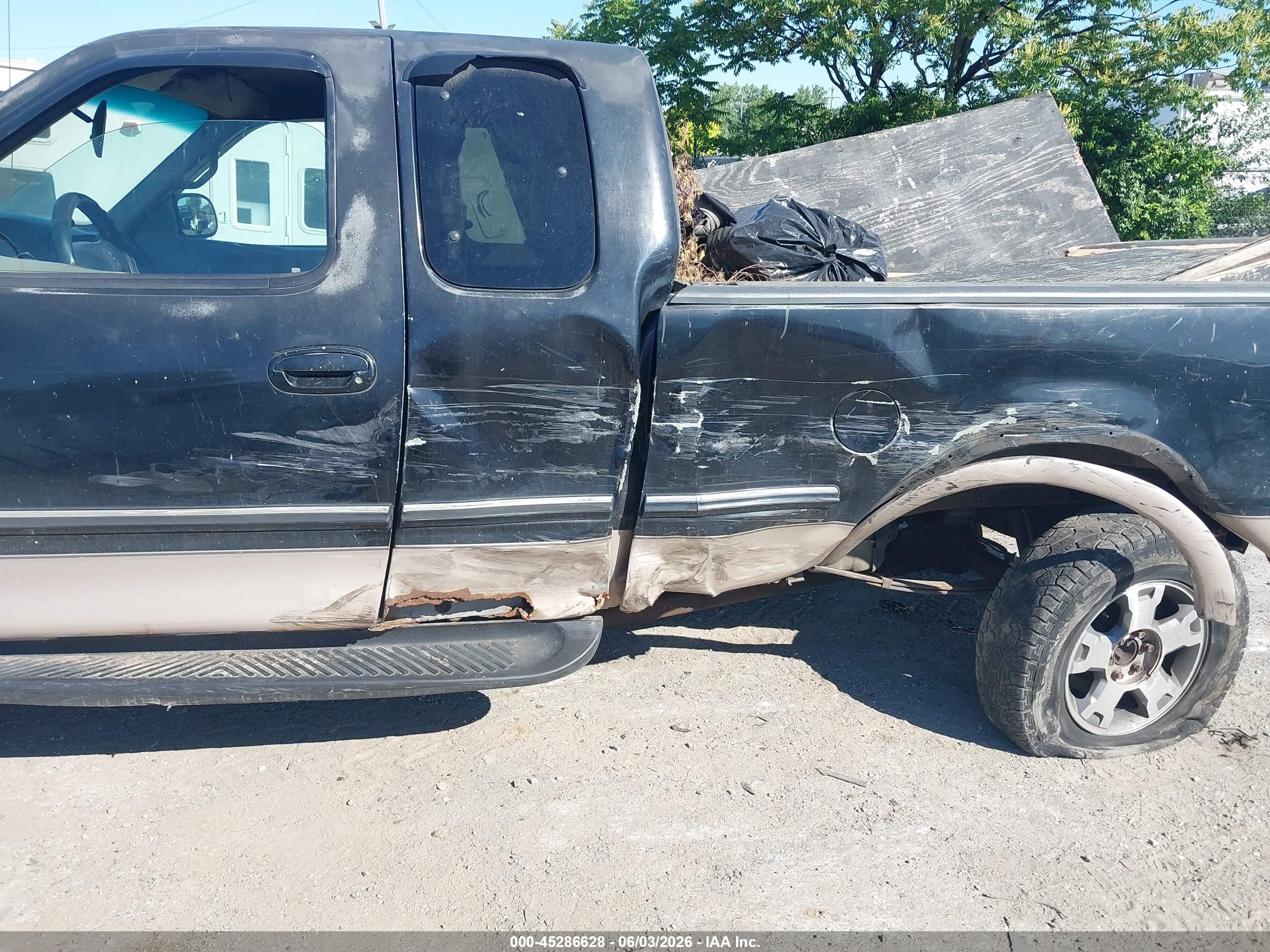 1998 Ford F-150 Lariat/standard/xl/xlt Black vin: 2FTZX18W9WCB21452