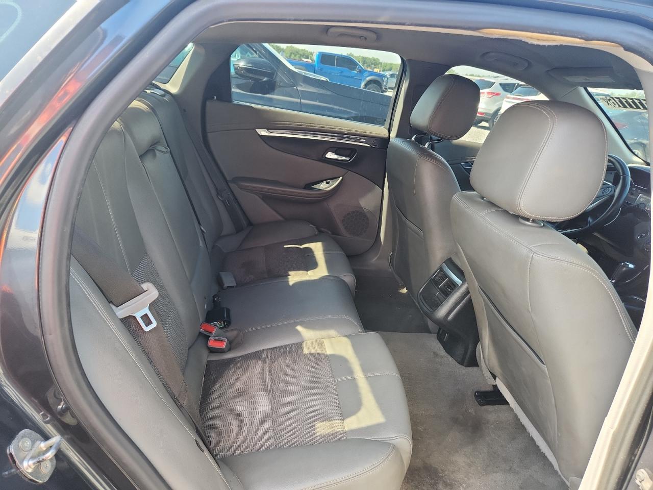 2018 Chevrolet Impala Lt Black vin: 2G1105S31J9167766