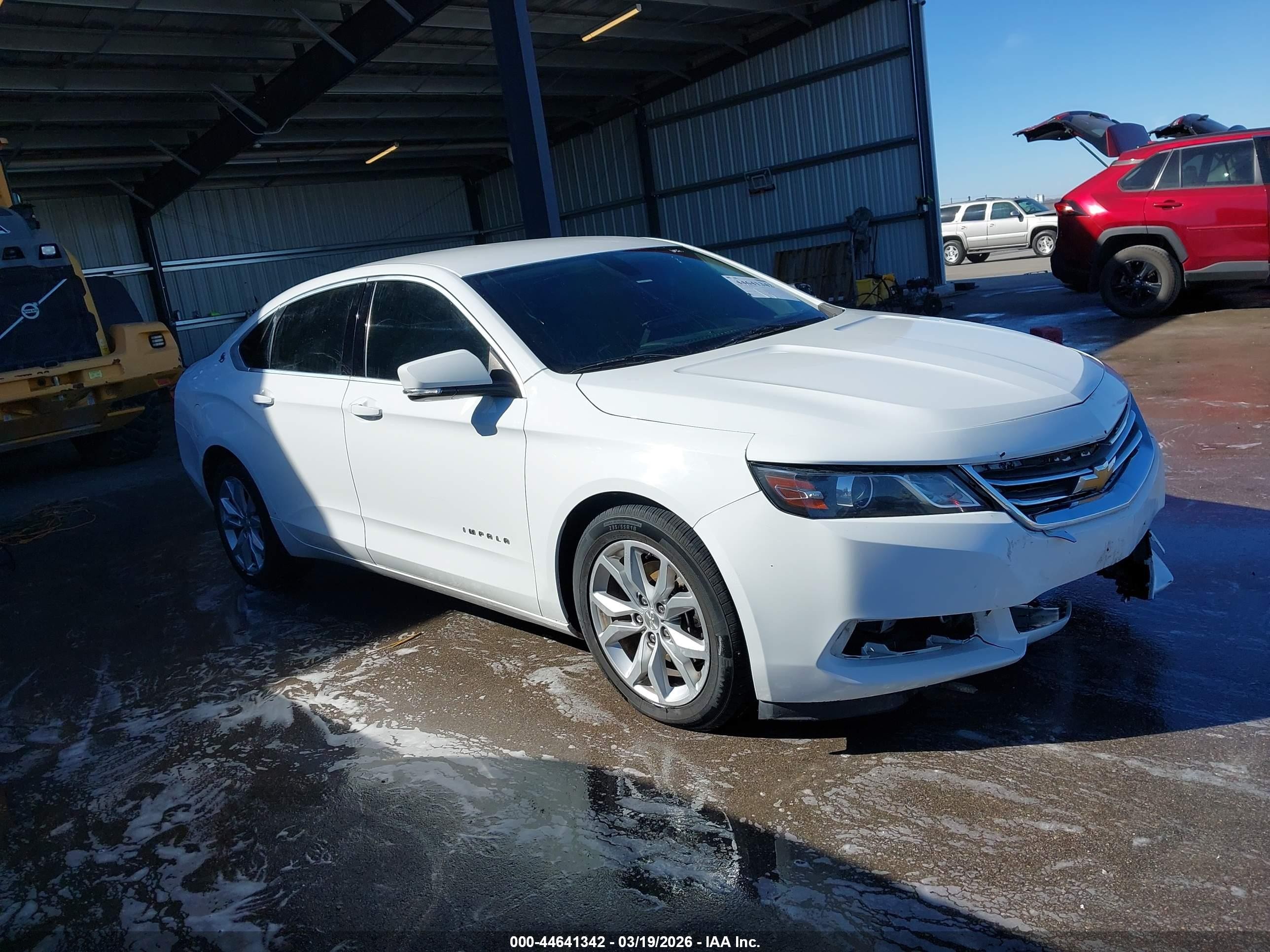2017 Chevrolet Impala 1lt White vin: 2G1105S33H9160053