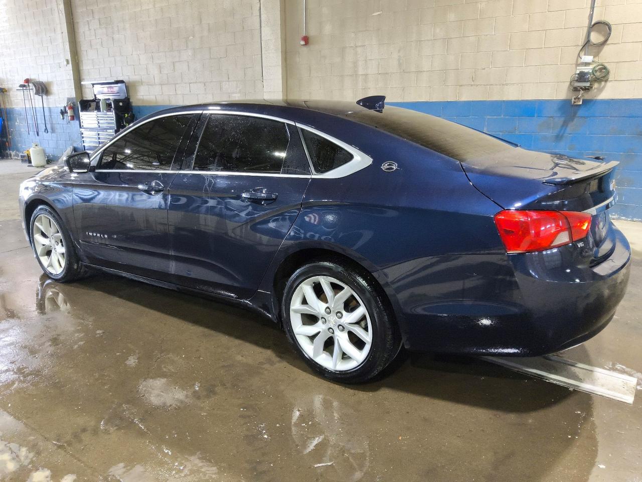 2017 Chevrolet Impala Lt Синий vin: 2G1105S34H9184295