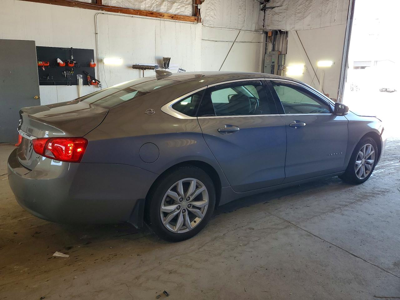 2017 Chevrolet Impala Lt Gray vin: 2G1105S34H9184426