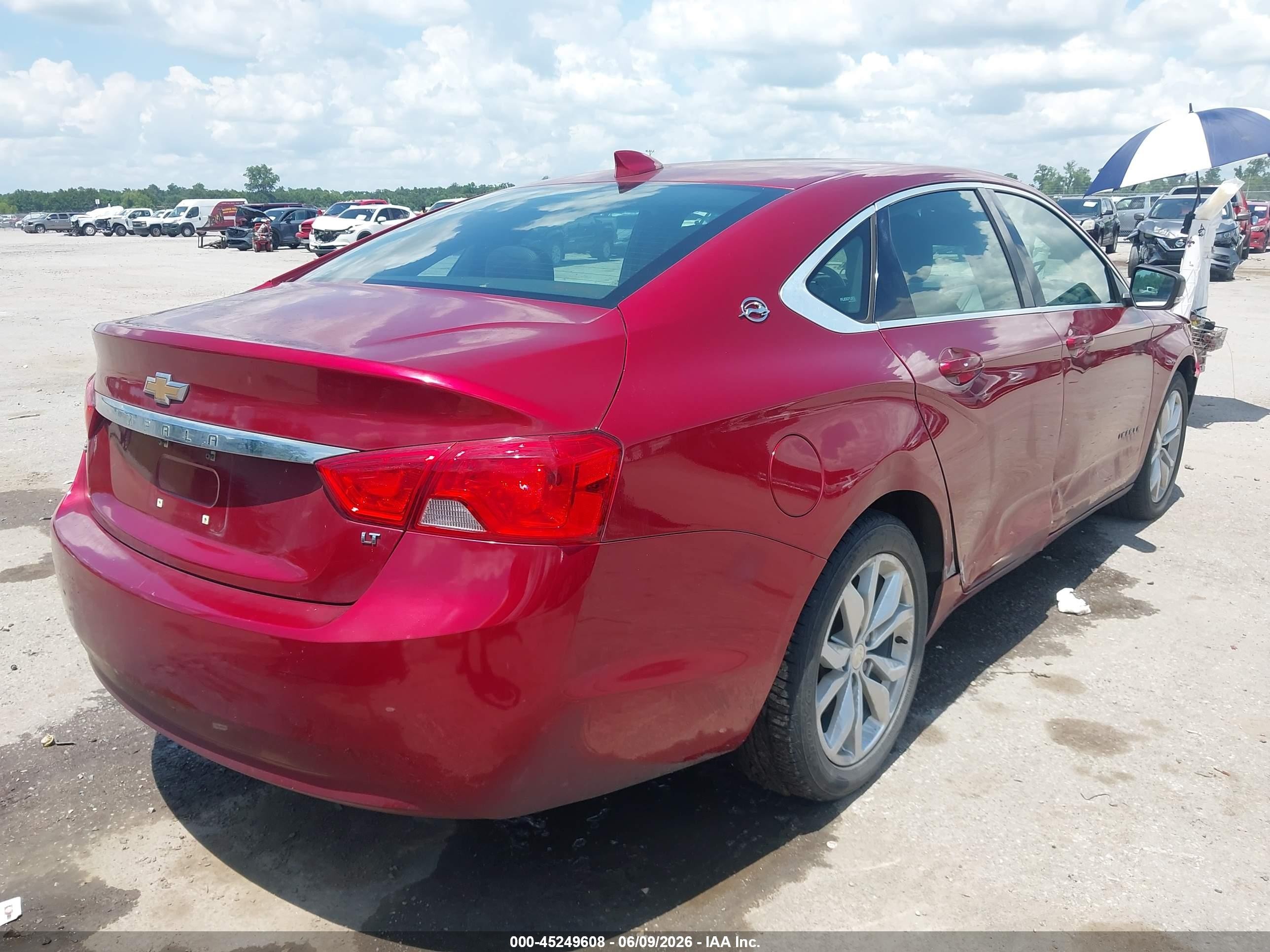 2018 Chevrolet Impala 1lt Red vin: 2G1105S37J9160742