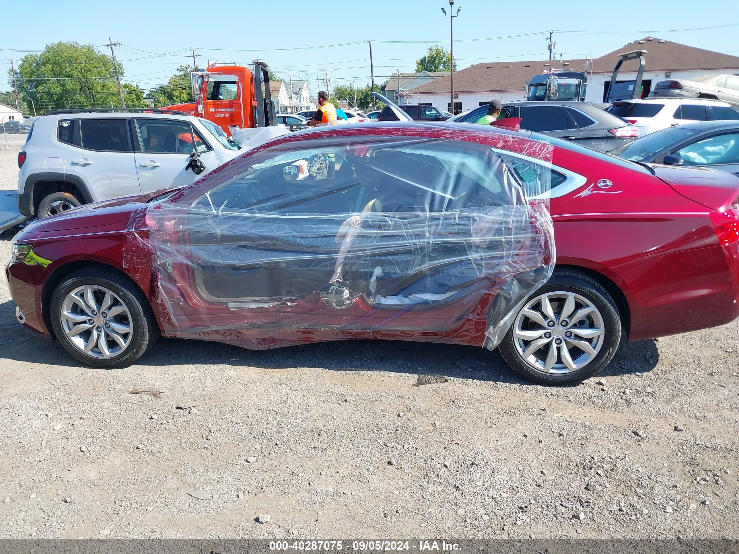 2017 Chevrolet Impala 1lt Maroon vin: 2G1105S39H9189850