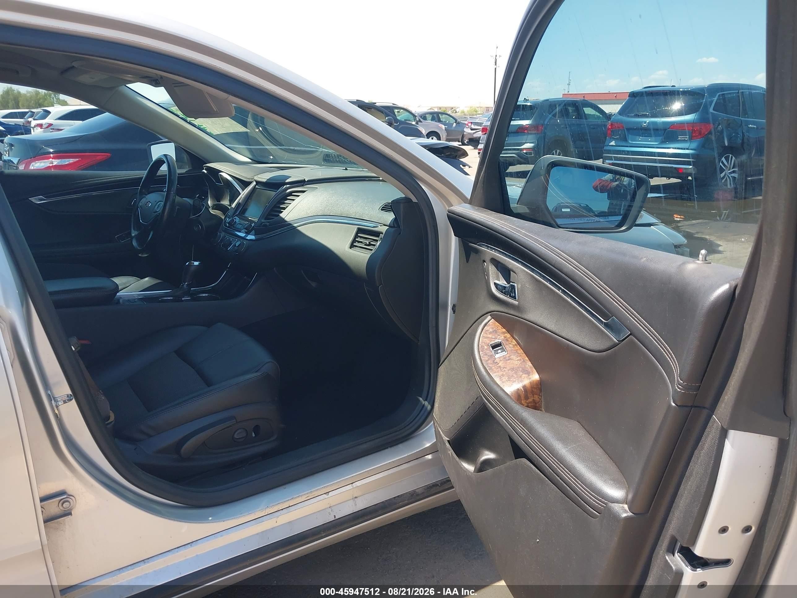 2017 Chevrolet Impala 1lt Silver vin: 2G1105S3XH9122349