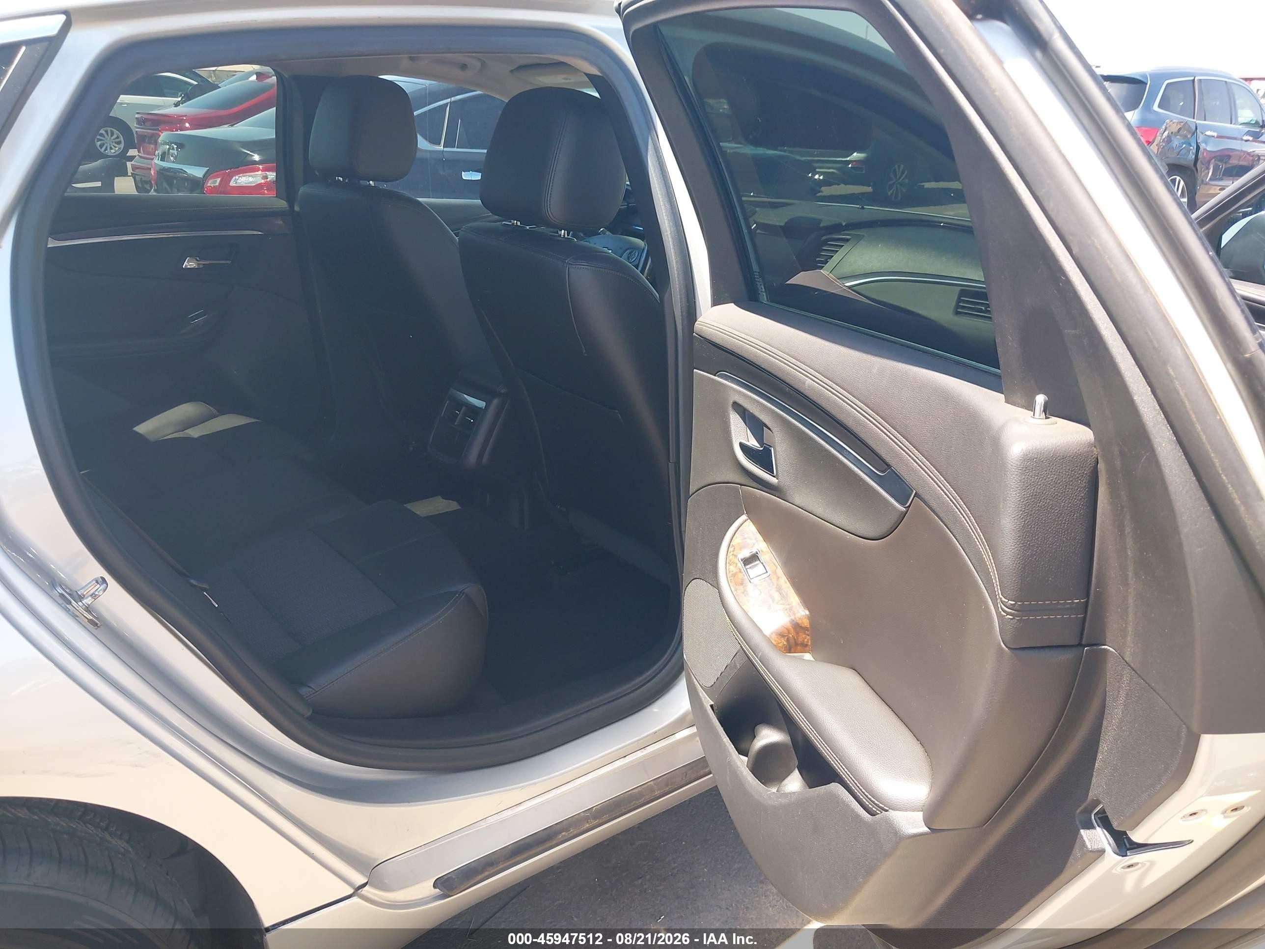 2017 Chevrolet Impala 1lt Silver vin: 2G1105S3XH9122349