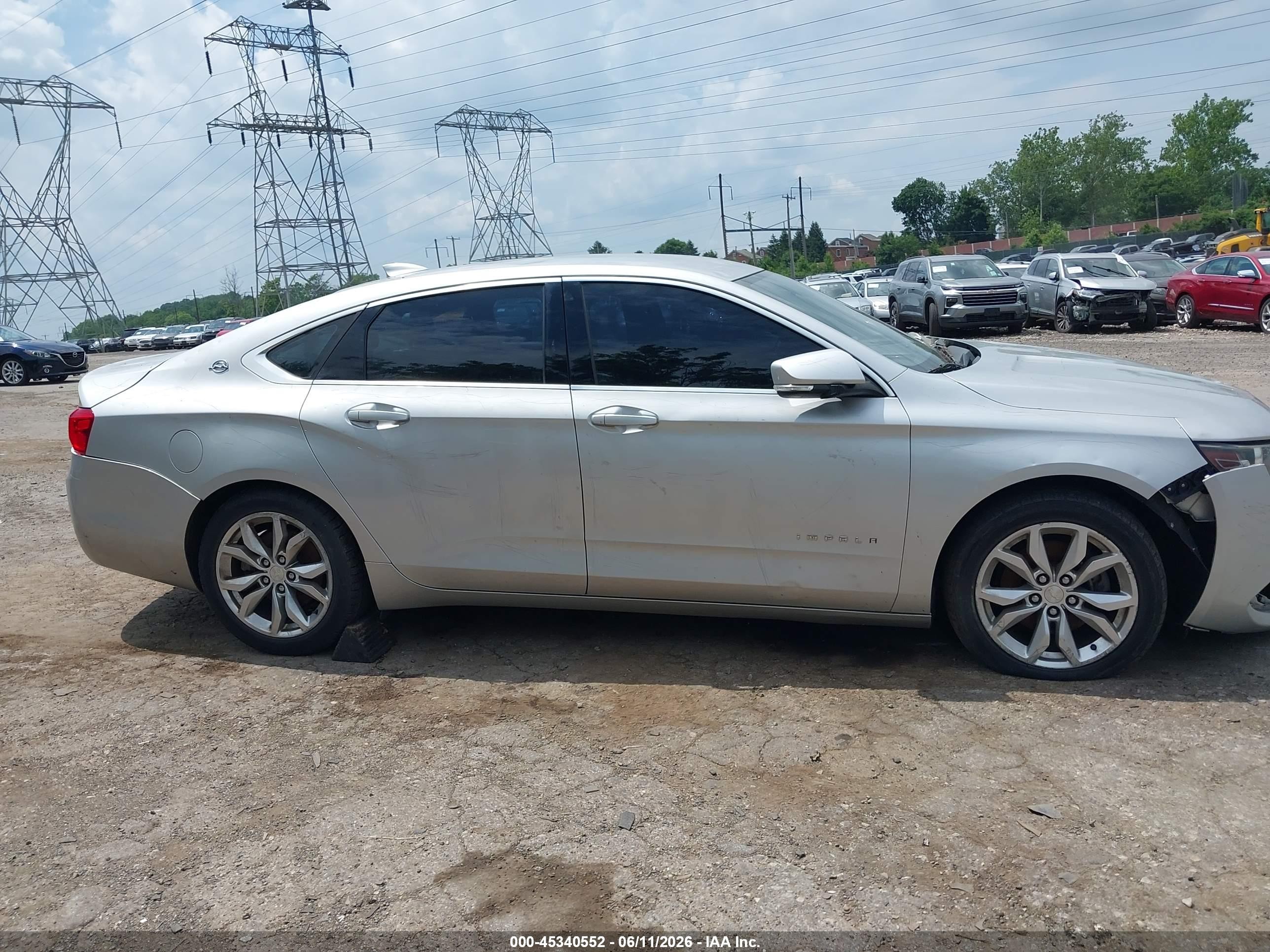 2016 Chevrolet Impala 1lt Silver vin: 2G1105SA1G9170447