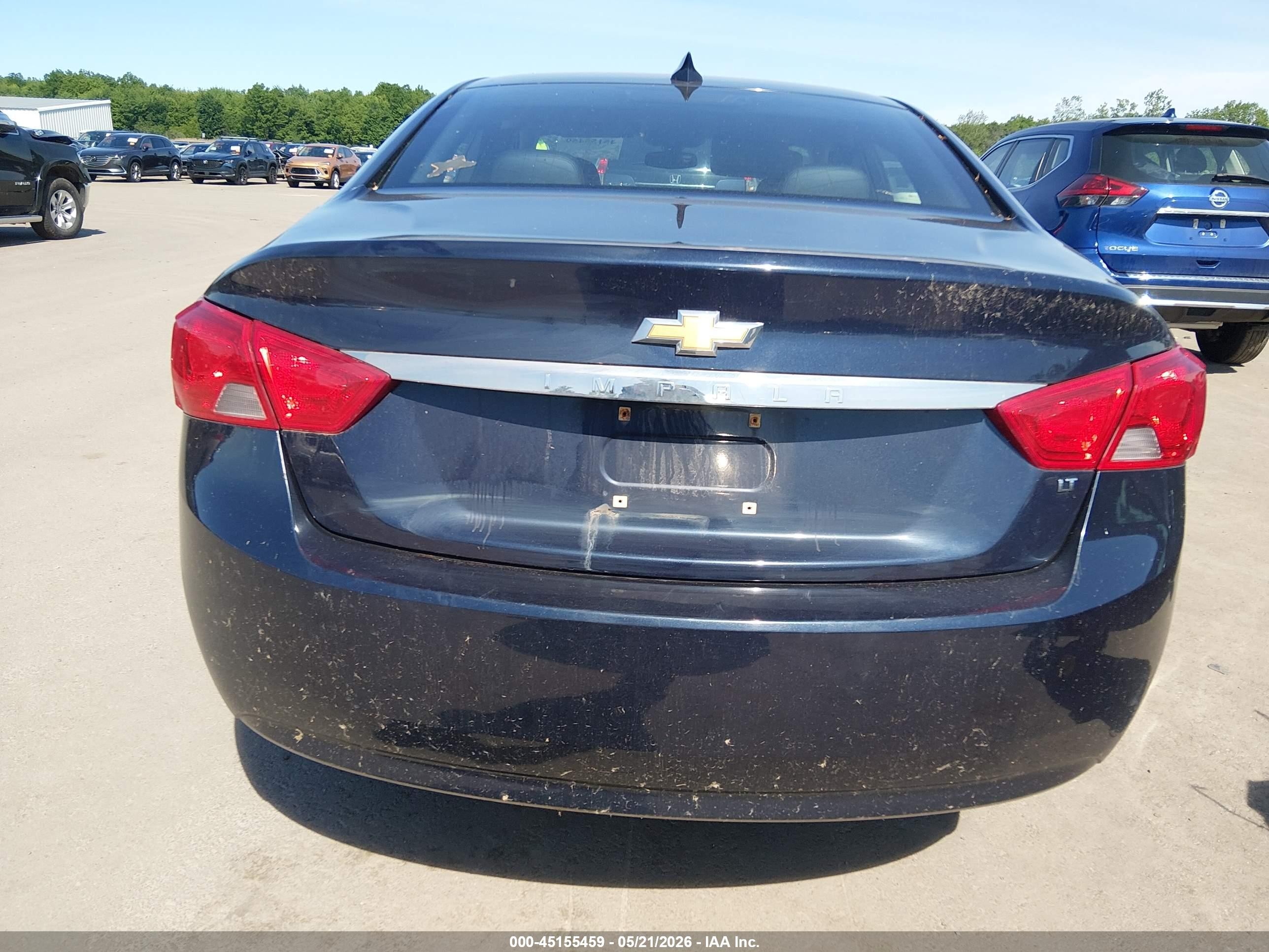 2017 Chevrolet Impala 1lt Blue vin: 2G1105SA5H9167665