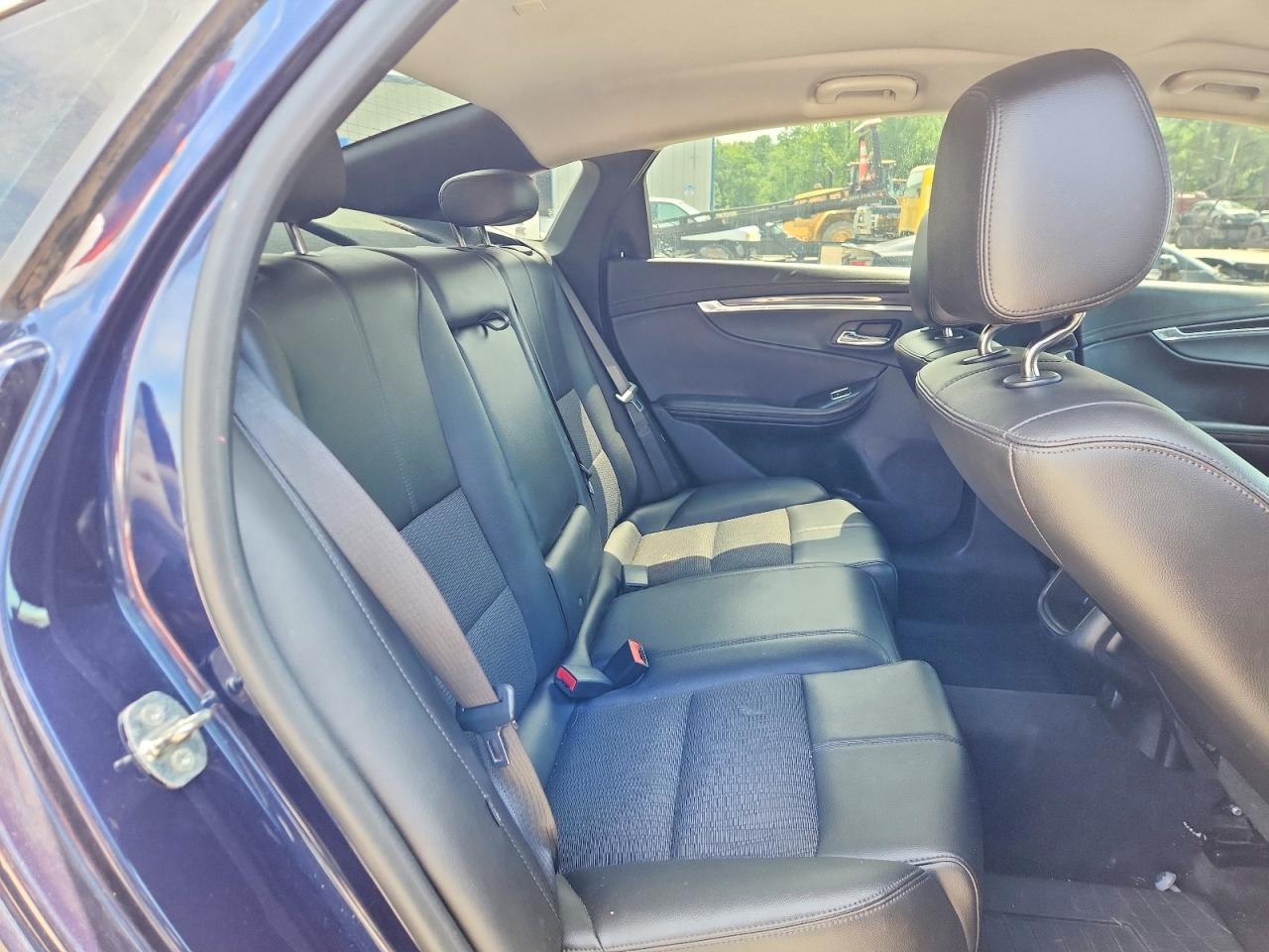 2016 Chevrolet Impala Lt Blue vin: 2G1105SA9G9145442