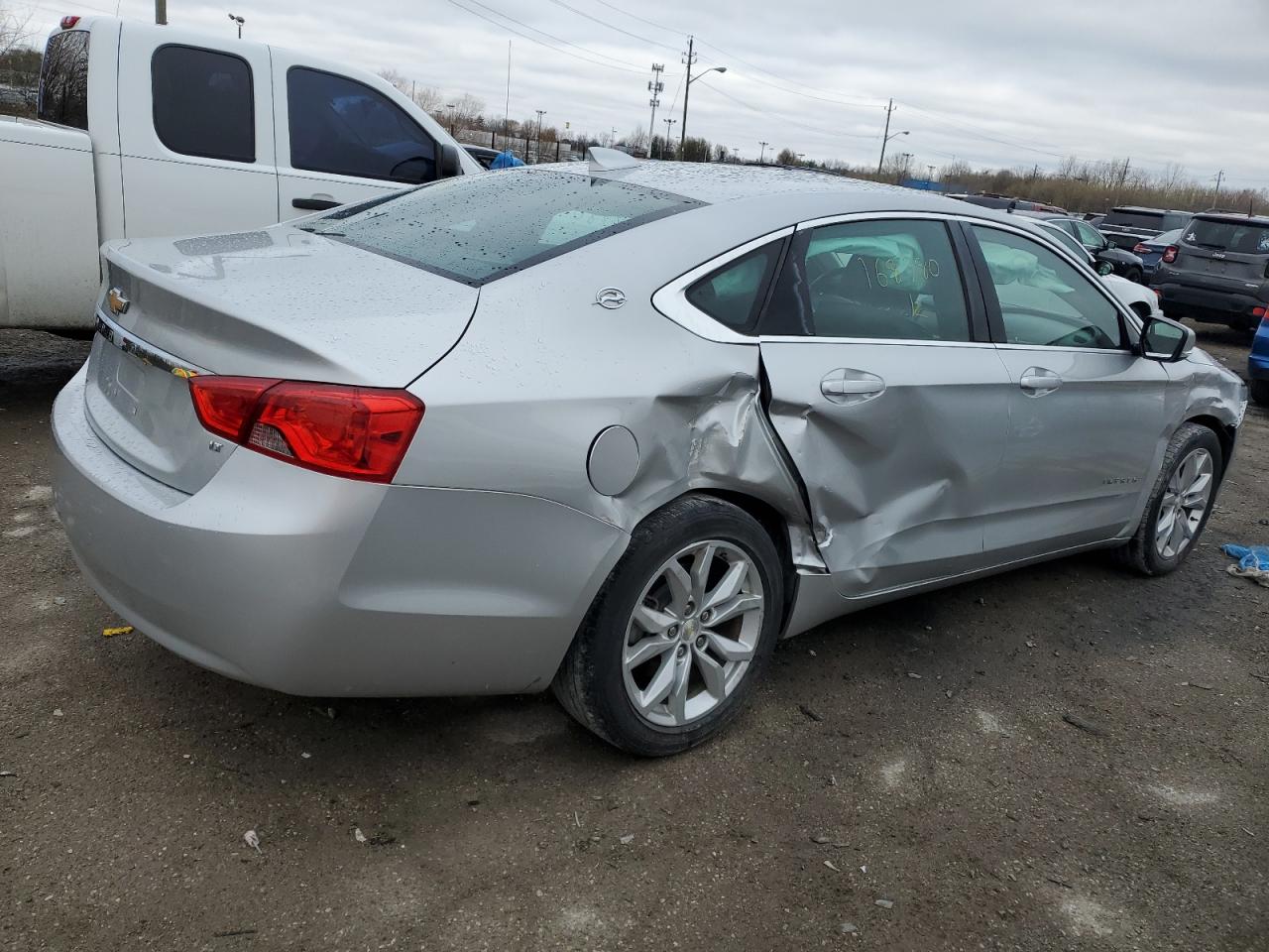 2017 Chevrolet Impala Lt Серебряный vin: 2G1105SAXH9168780