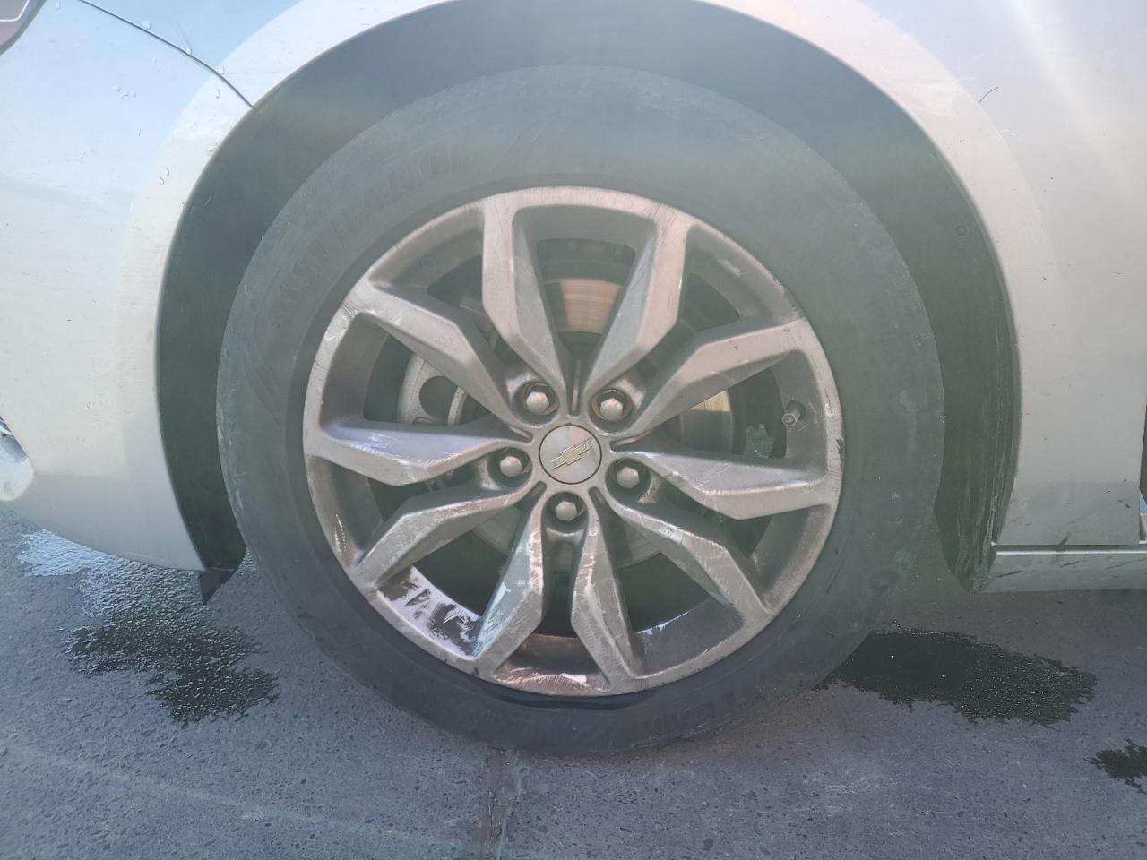 2016 Chevrolet Impala Lt Silver vin: 2G1115S3XG9156450 Damage: Left Front Wheel, Curb Rash, 1/2 To 1 Inch