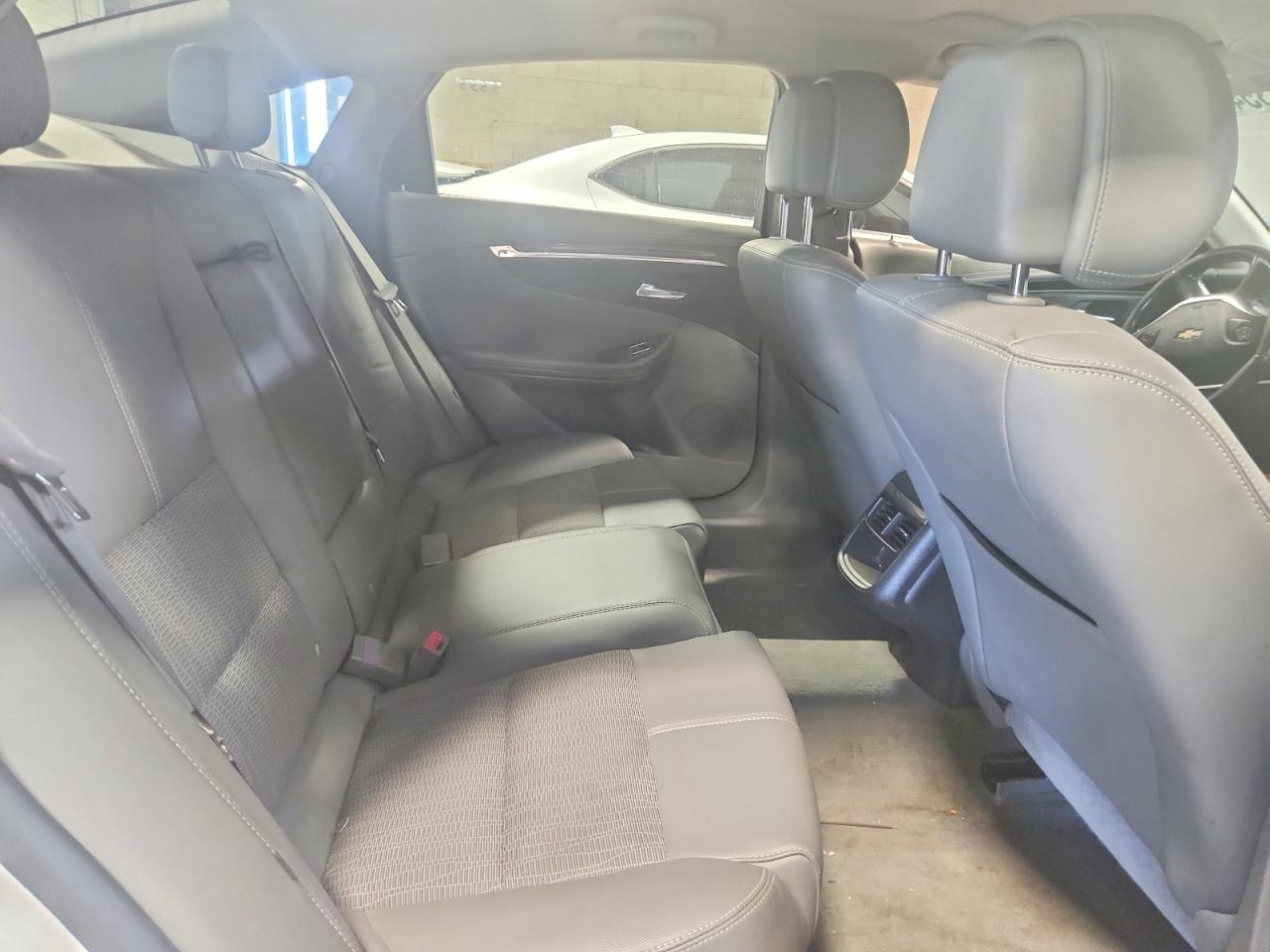 2014 Chevrolet Impala Lt White vin: 2G1115SL0E9219164