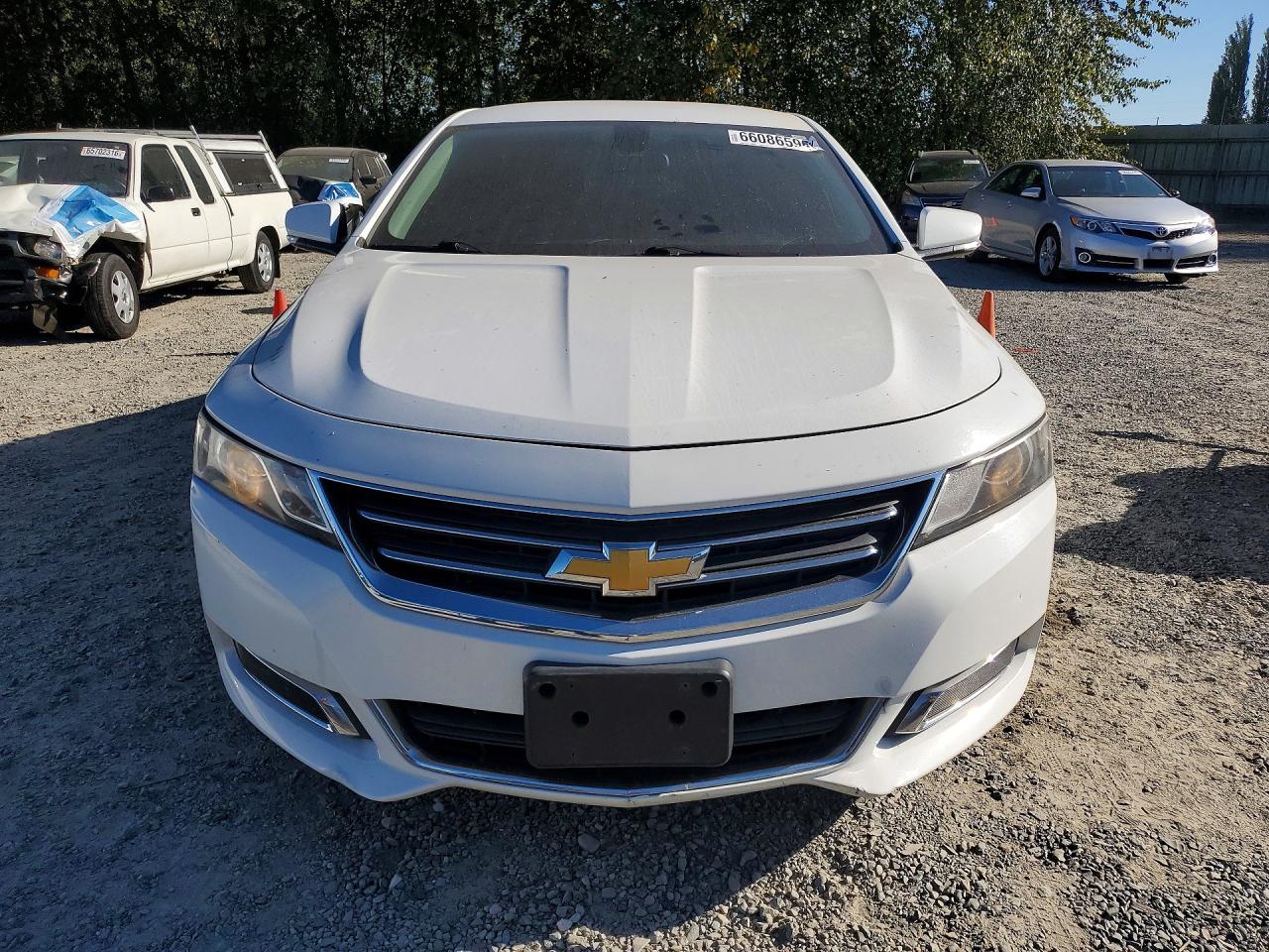2015 Chevrolet Impala Lt White vin: 2G1115SL0F9102623