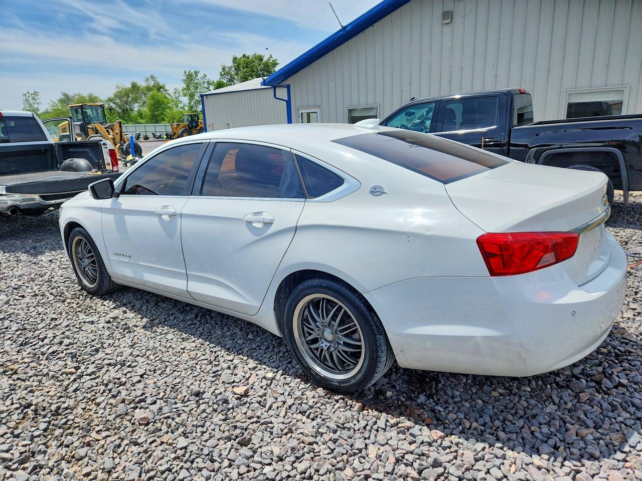 2015 Chevrolet Impala Lt White vin: 2G1115SL1F9221409