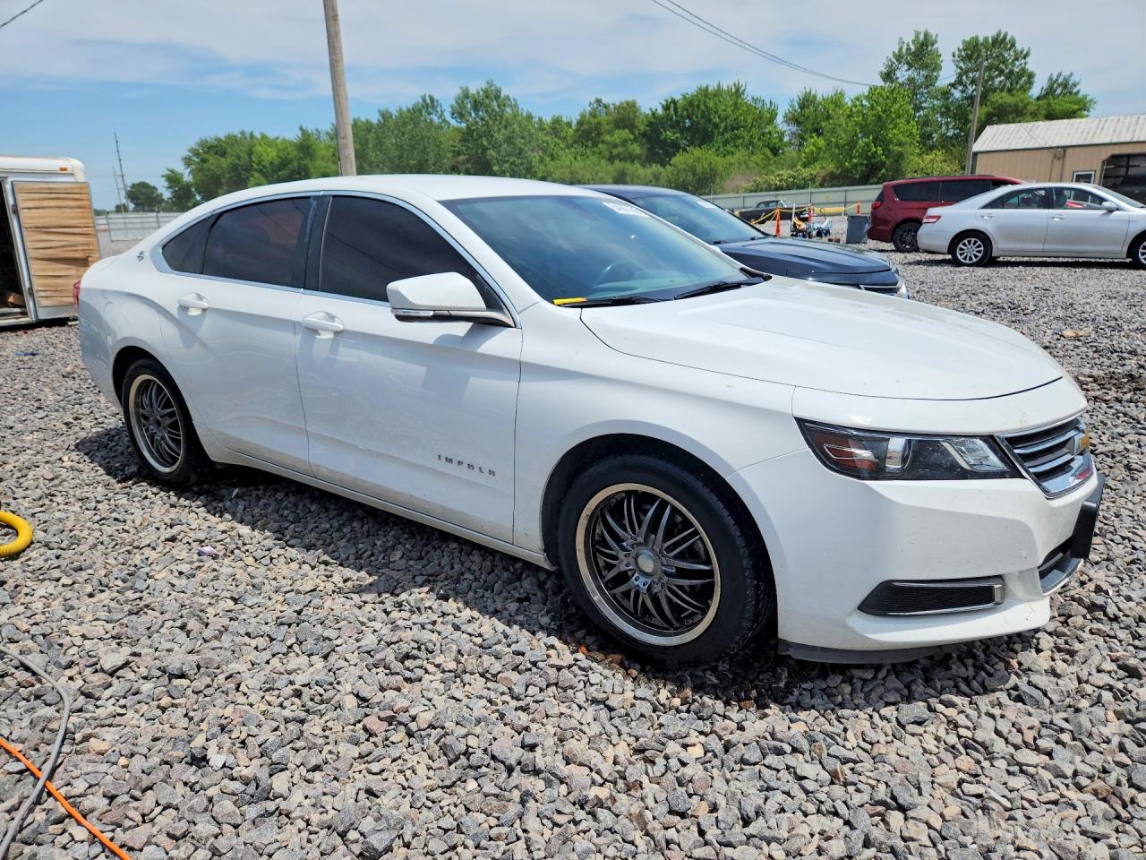 2015 Chevrolet Impala Lt White vin: 2G1115SL1F9221409