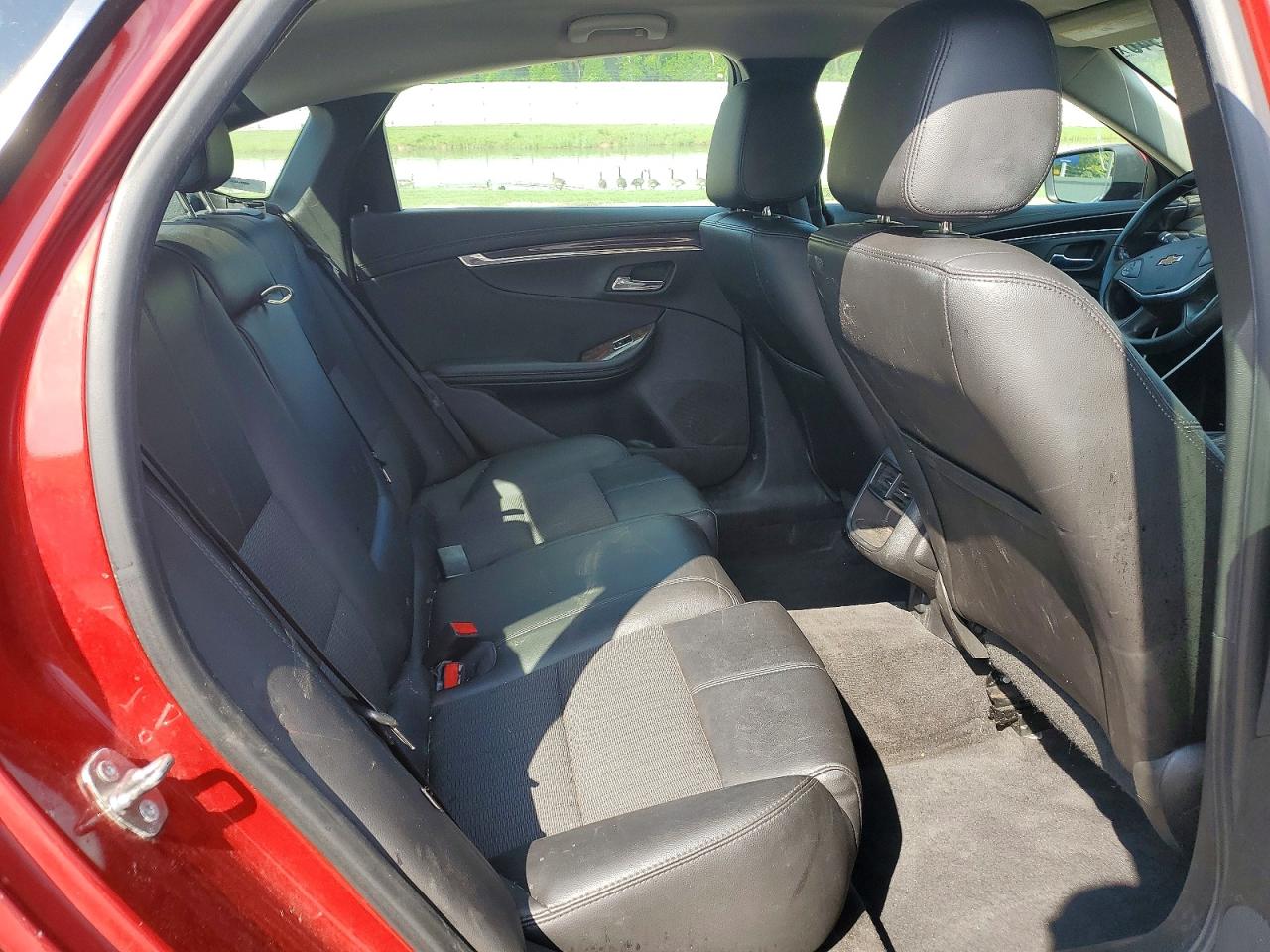 2015 Chevrolet Impala Lt Red vin: 2G1115SL1F9241787