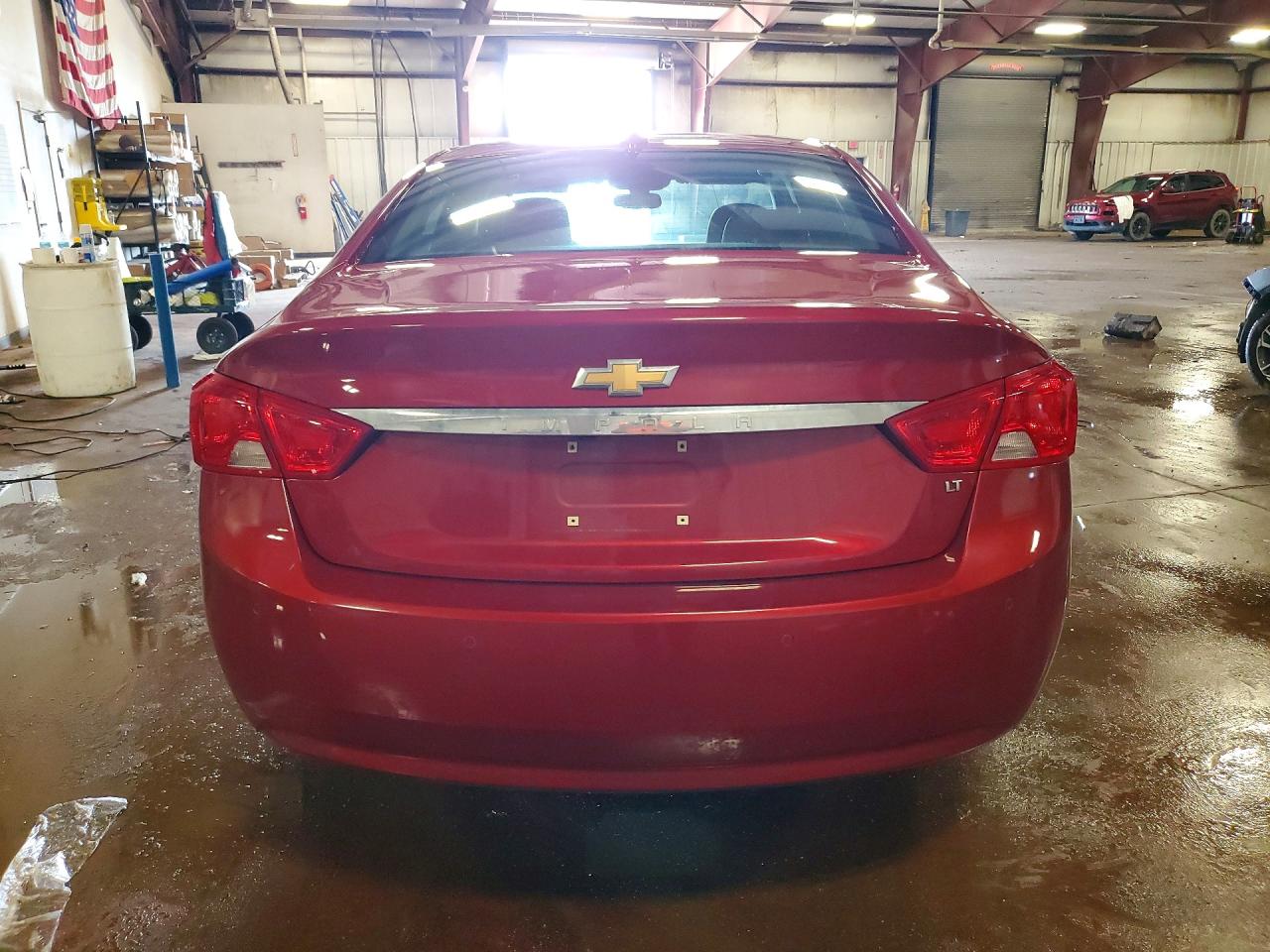 2015 Chevrolet Impala Lt Red vin: 2G1115SL1F9287751