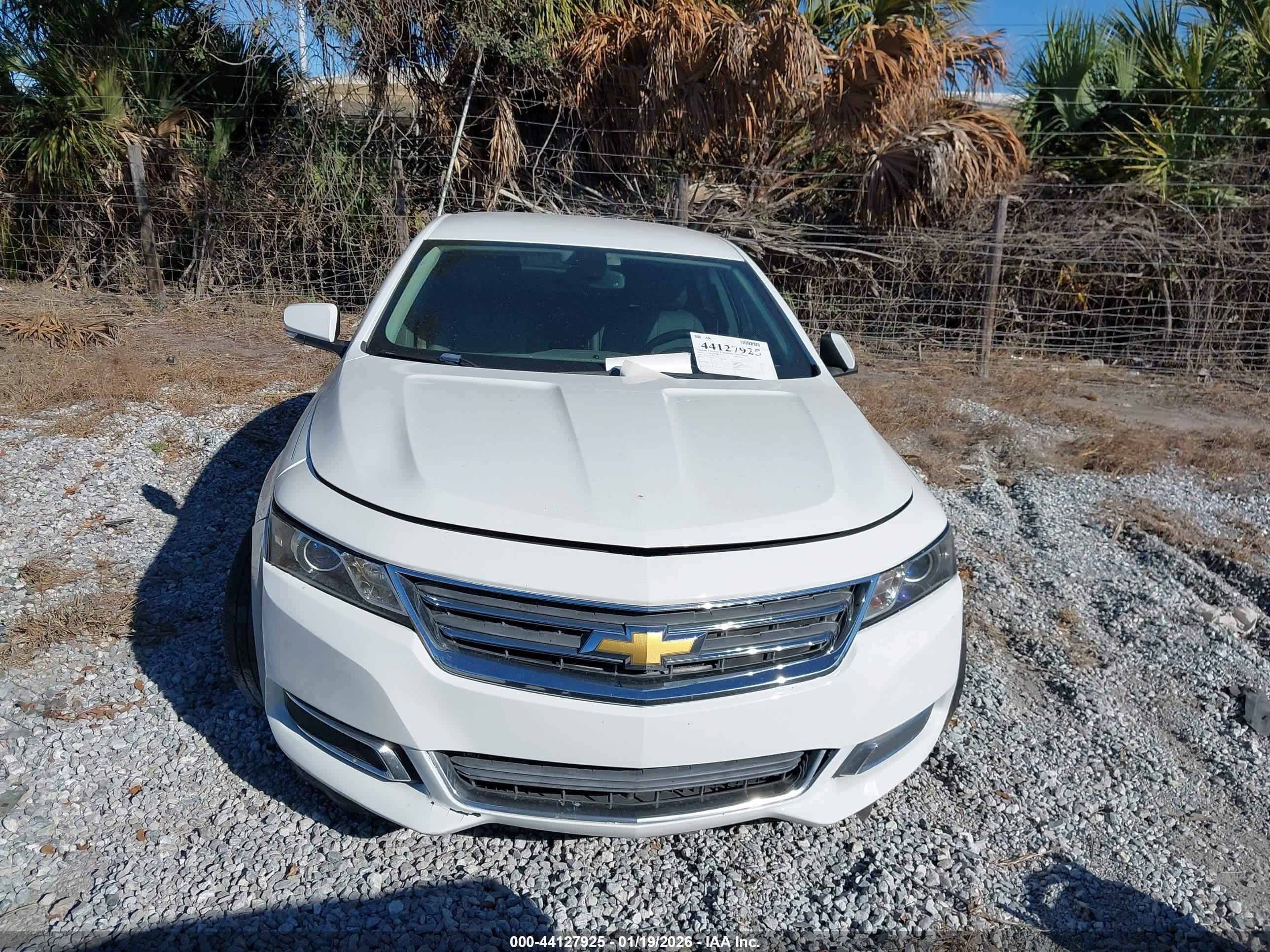 2015 Chevrolet Impala Lt White vin: 2G1115SL2F9175976
