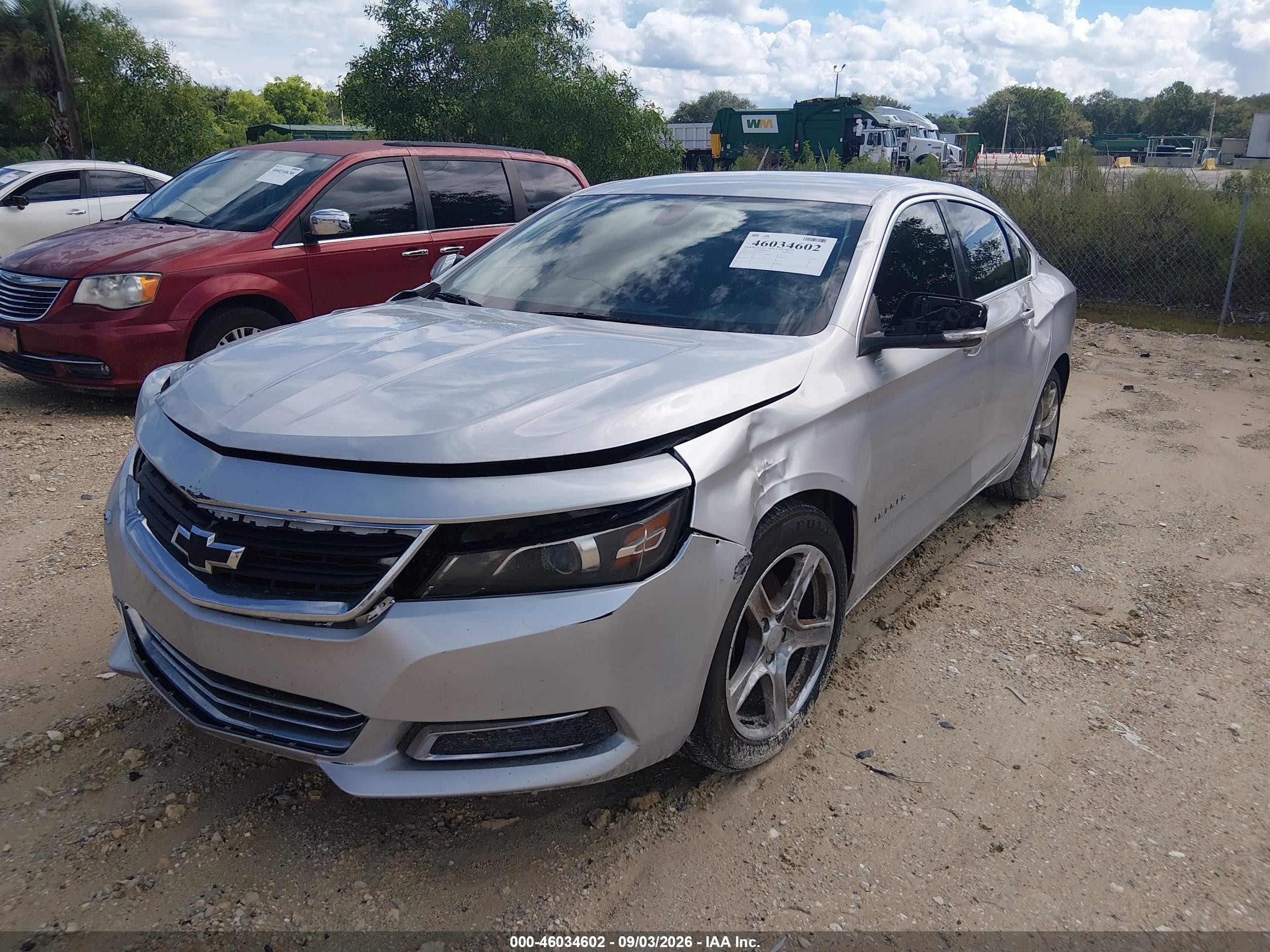 2015 Chevrolet Impala 1lt Silver vin: 2G1115SL2F9218745
