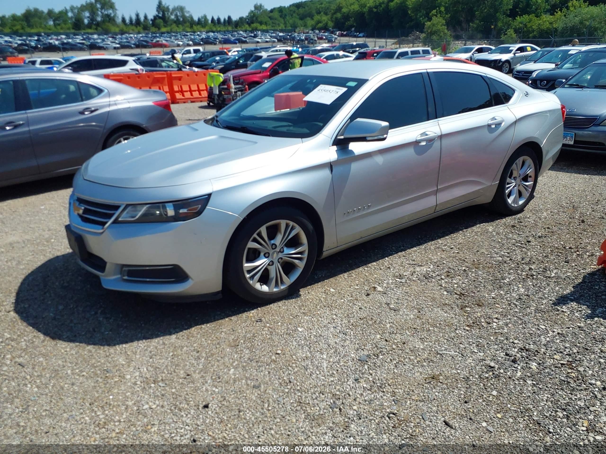 2015 Chevrolet Impala 1lt Silver vin: 2G1115SL2F9225579
