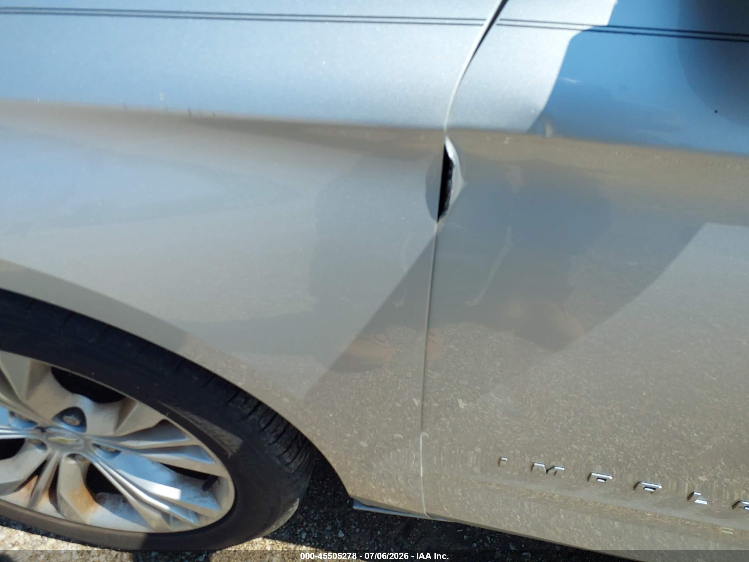 2015 Chevrolet Impala 1lt Silver vin: 2G1115SL2F9225579