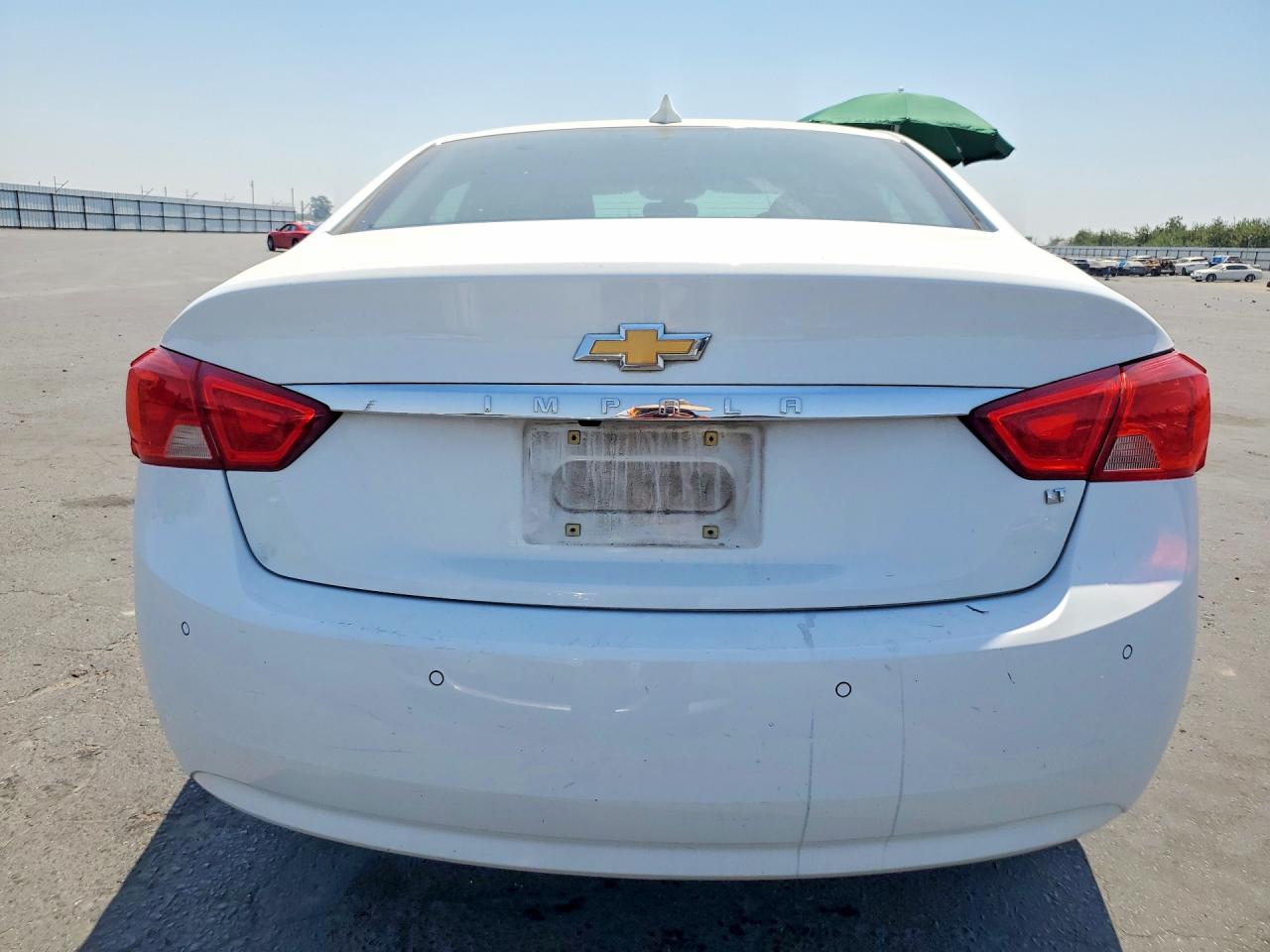 2015 Chevrolet Impala Lt White vin: 2G1115SL4F9193458