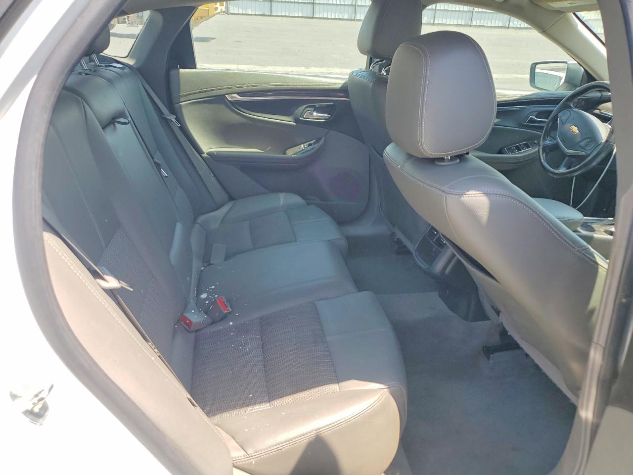 2015 Chevrolet Impala Lt White vin: 2G1115SL4F9193458